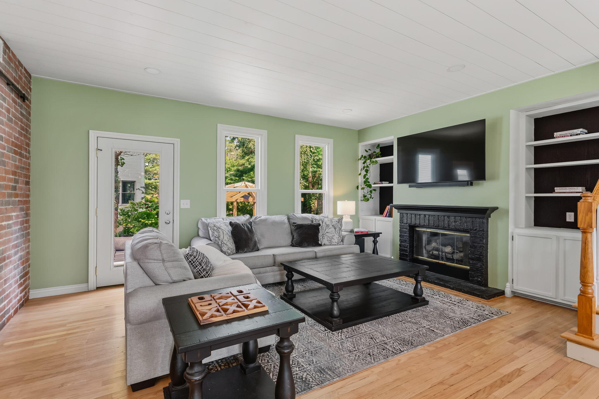 401 Erin Isle Court Holland MI 49424