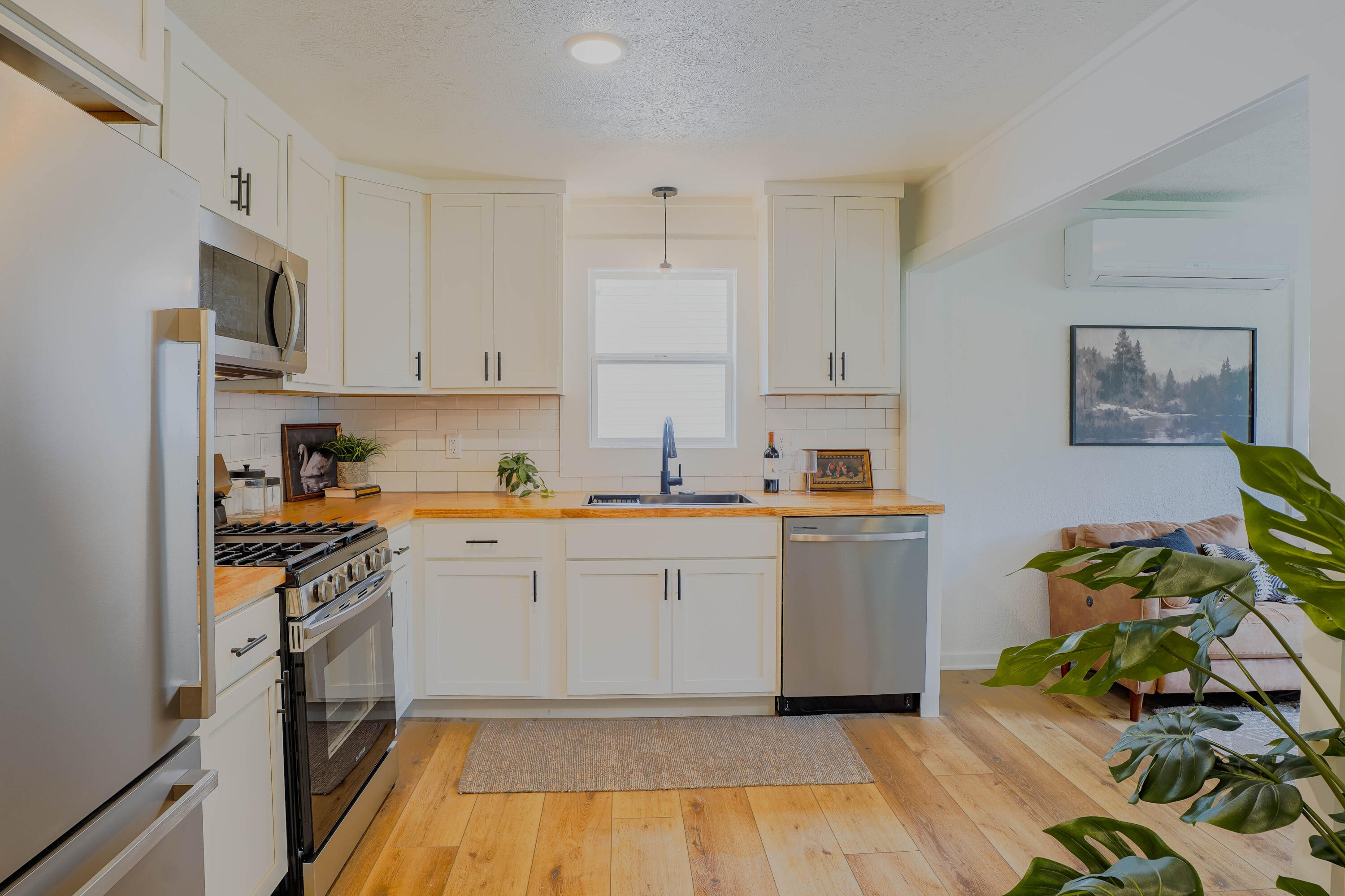 310 Majestic Street SE Grand Rapids MI 49548