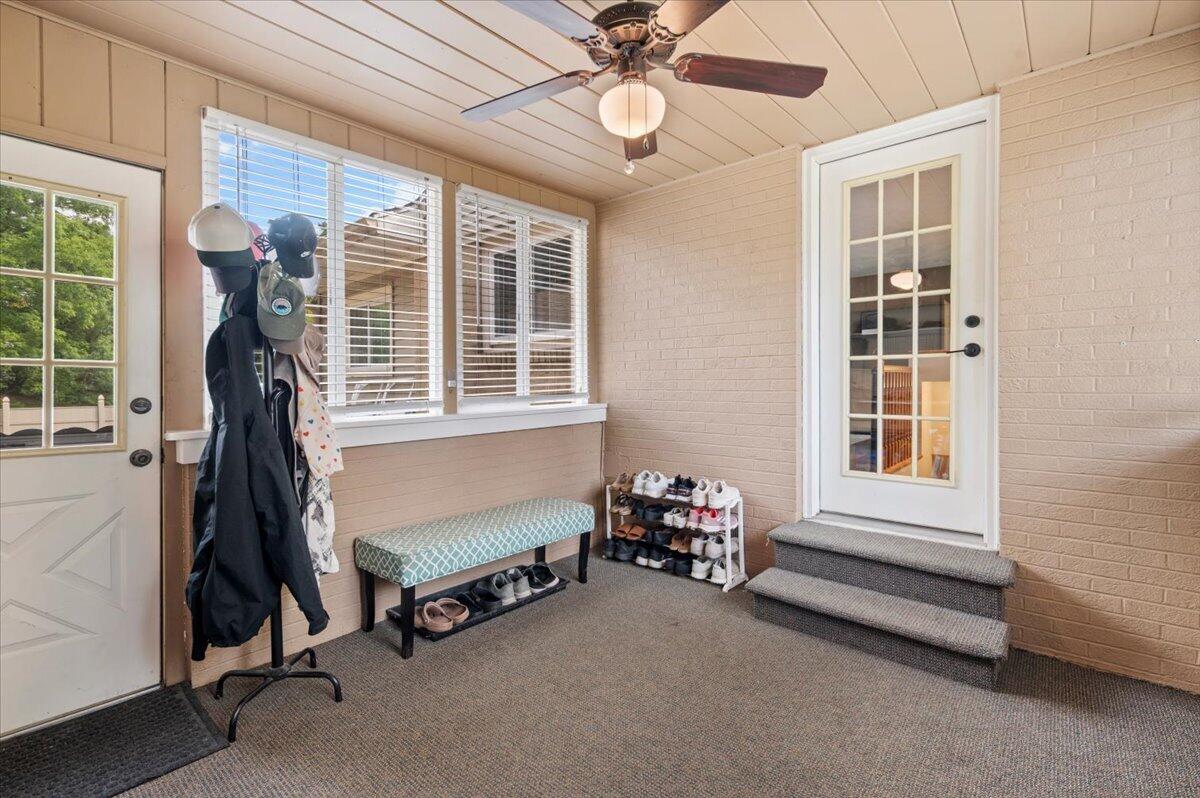 310 Kinney Avenue NW Grand Rapids MI 49534