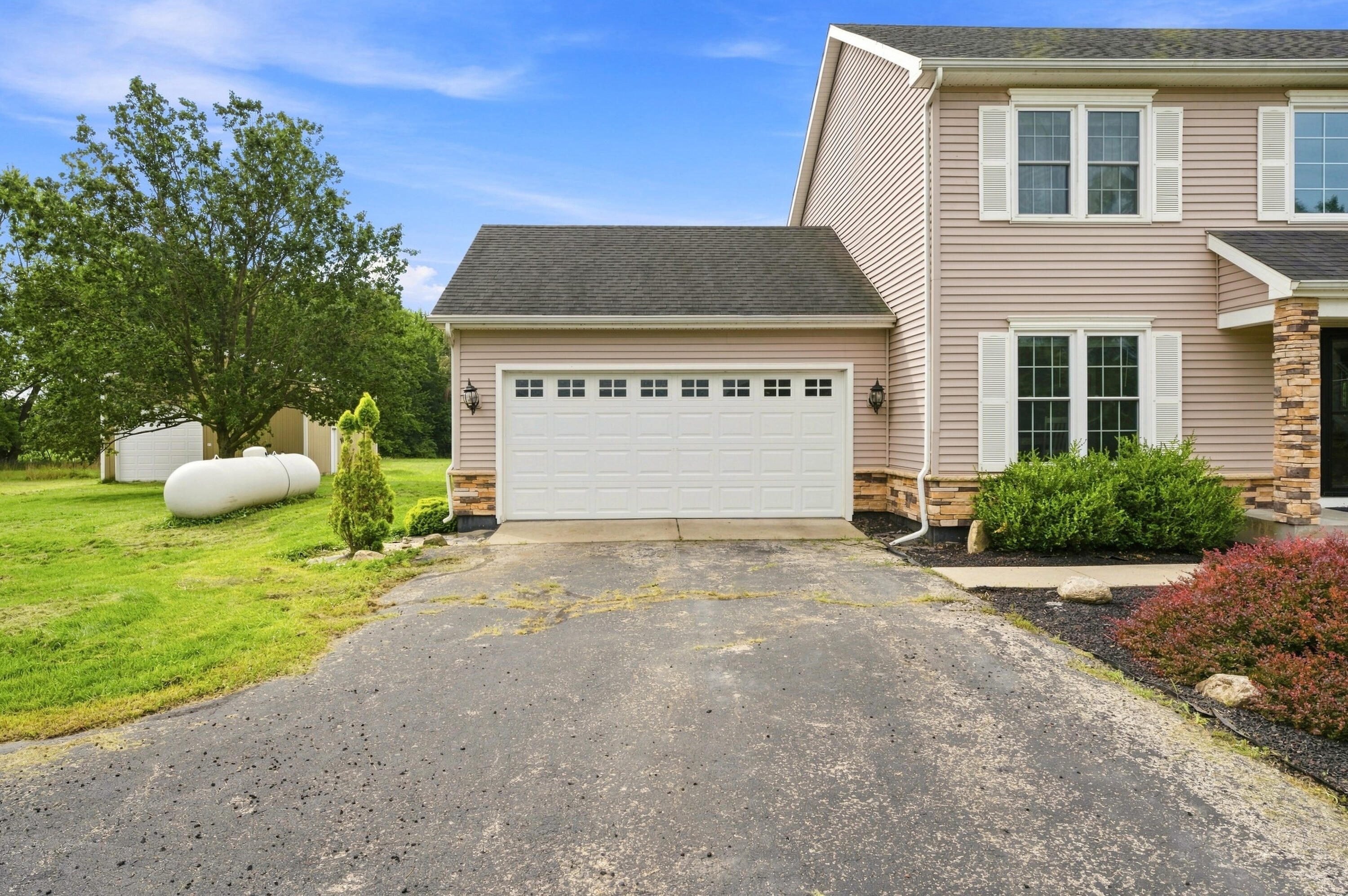 5530 Buffalo Road Buchanan MI 49107