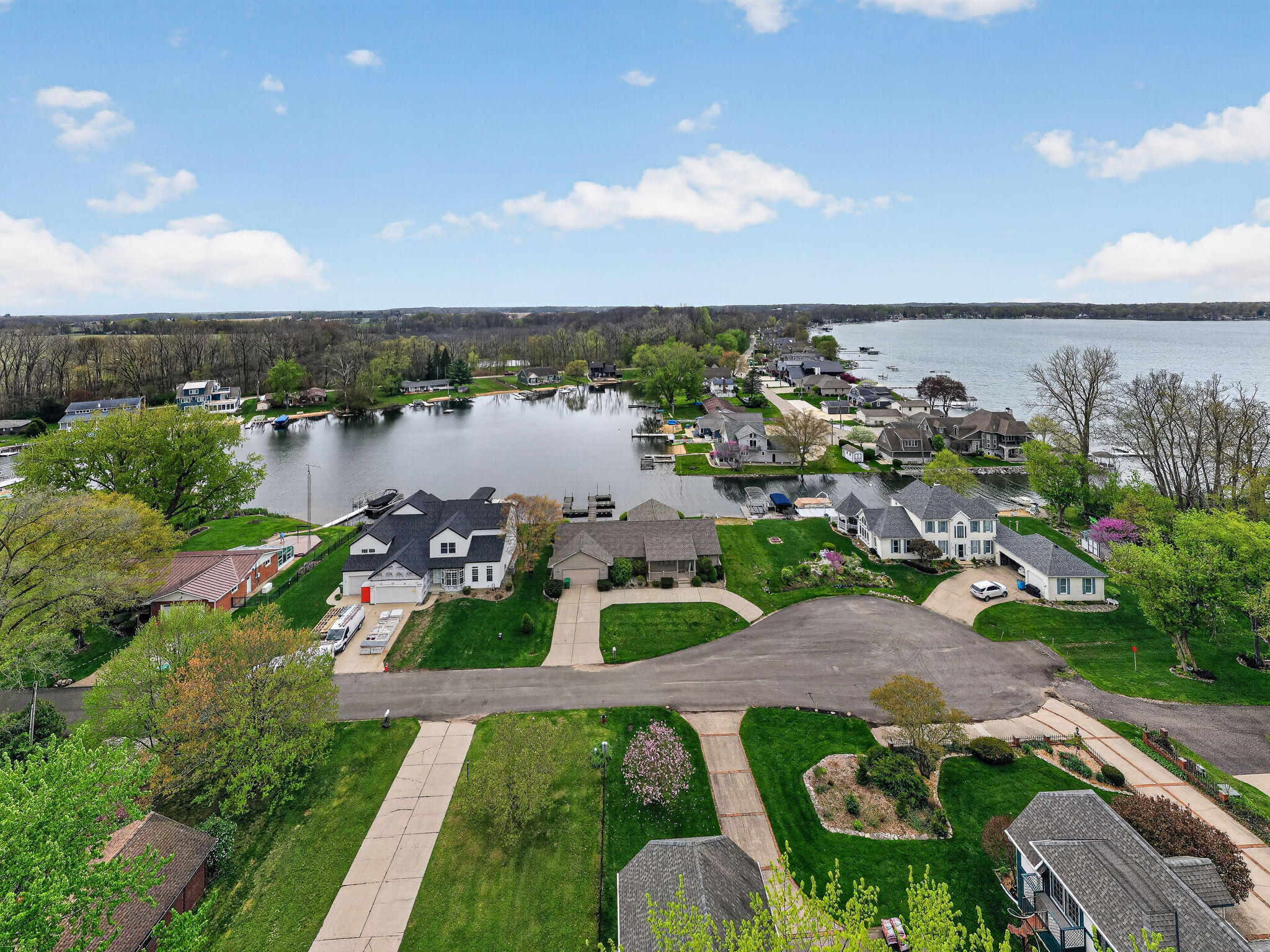 62546 Diamond View Drive Cassopolis MI 49031