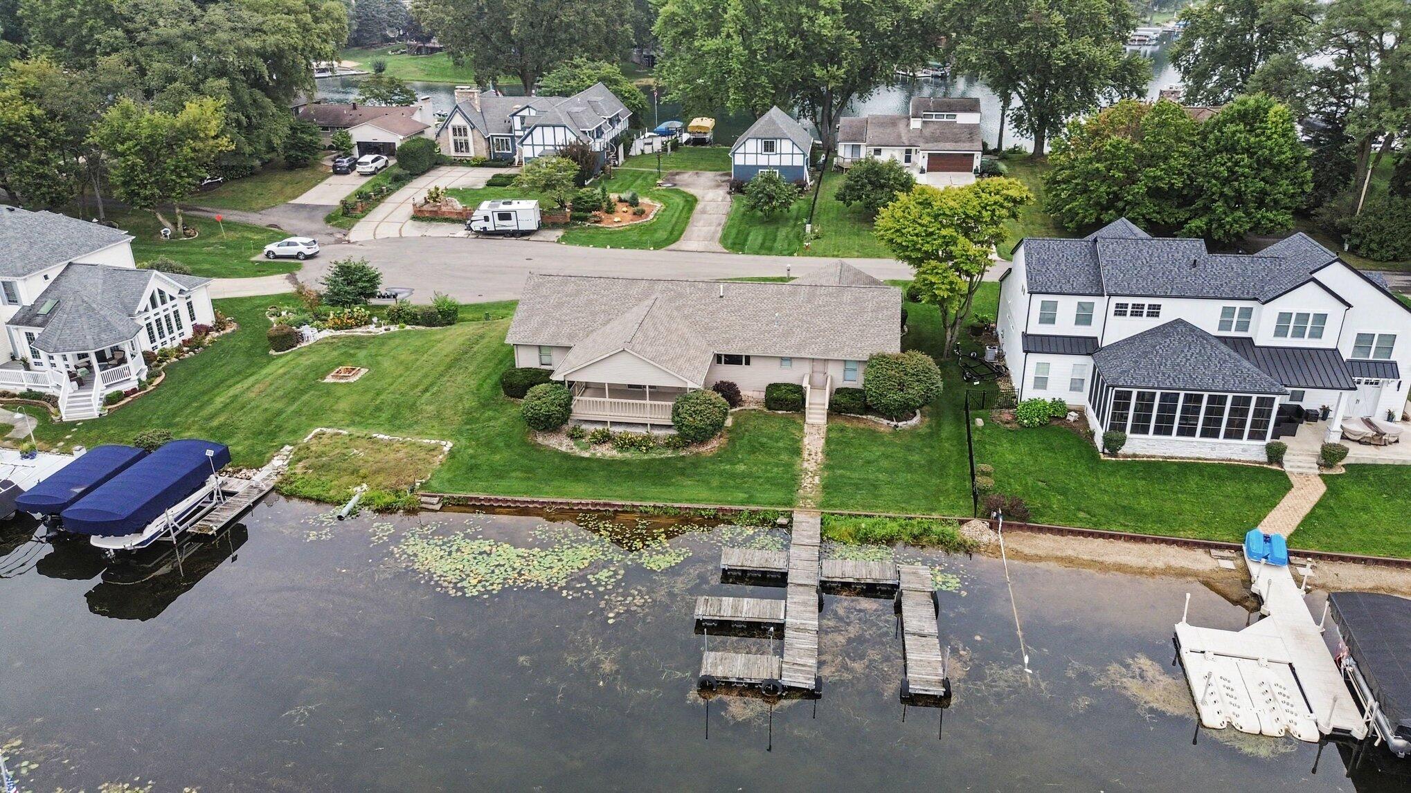 62546 Diamond View Drive Cassopolis MI 49031