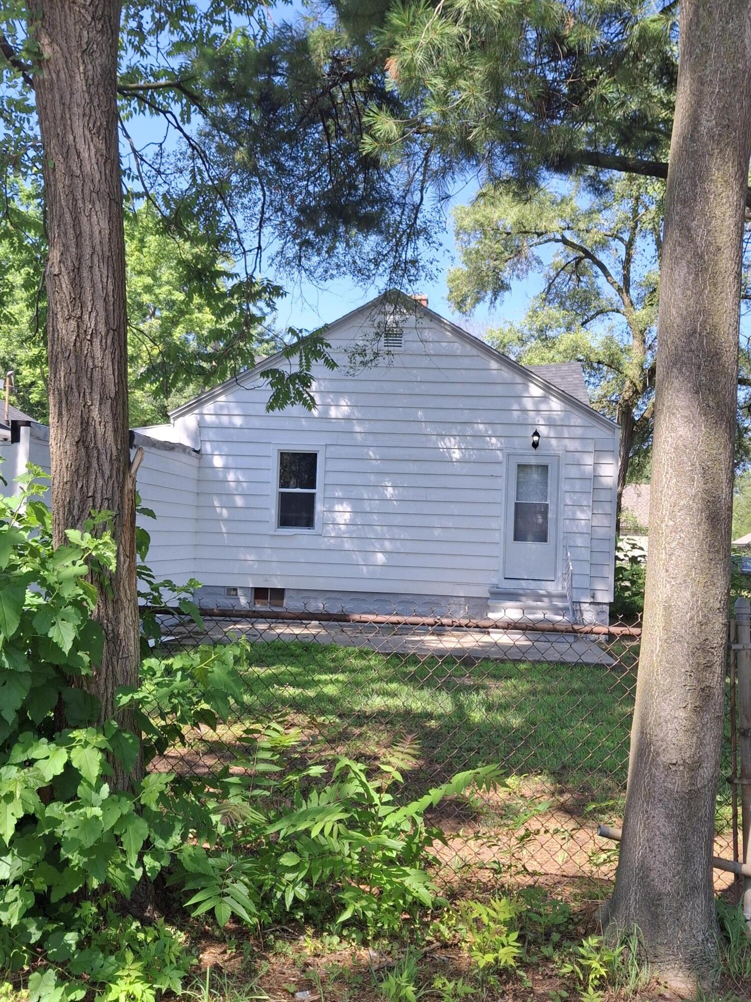 1958 Terrace Street Muskegon MI 49442