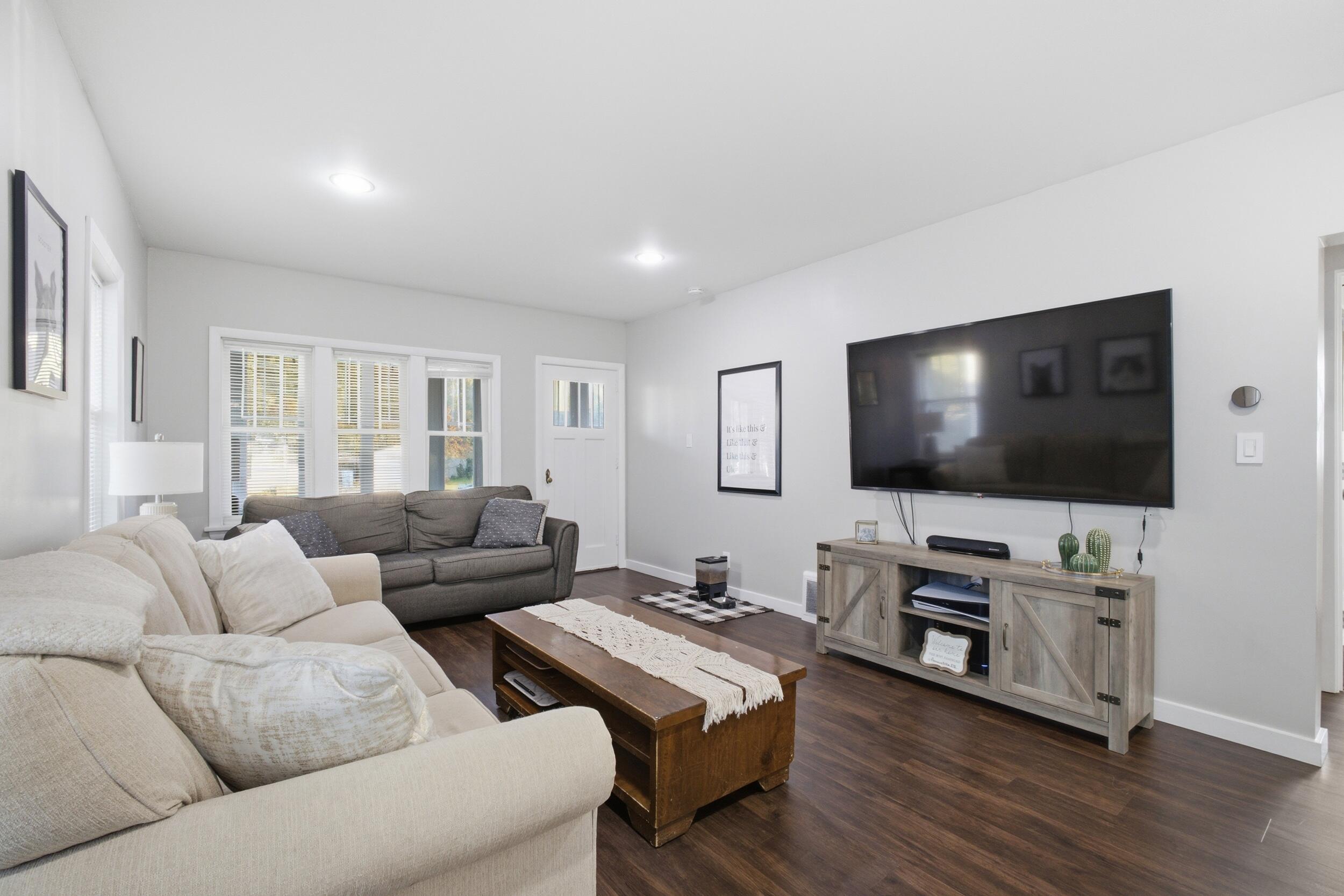 1306 Grant Avenue Grand Haven MI 49417