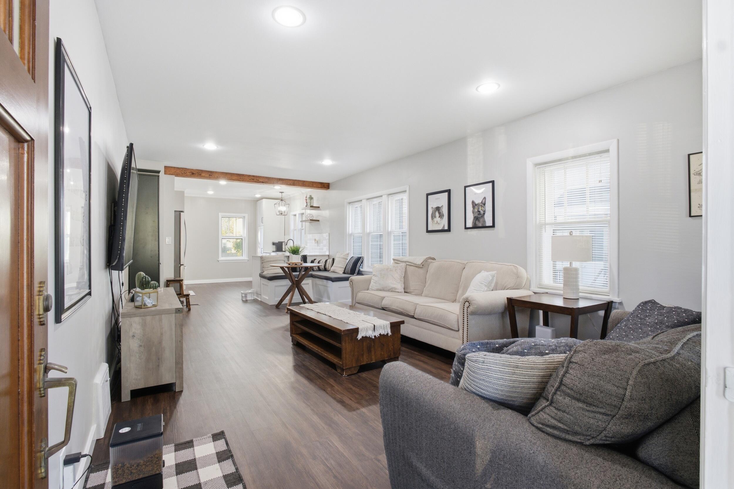 1306 Grant Avenue Grand Haven MI 49417