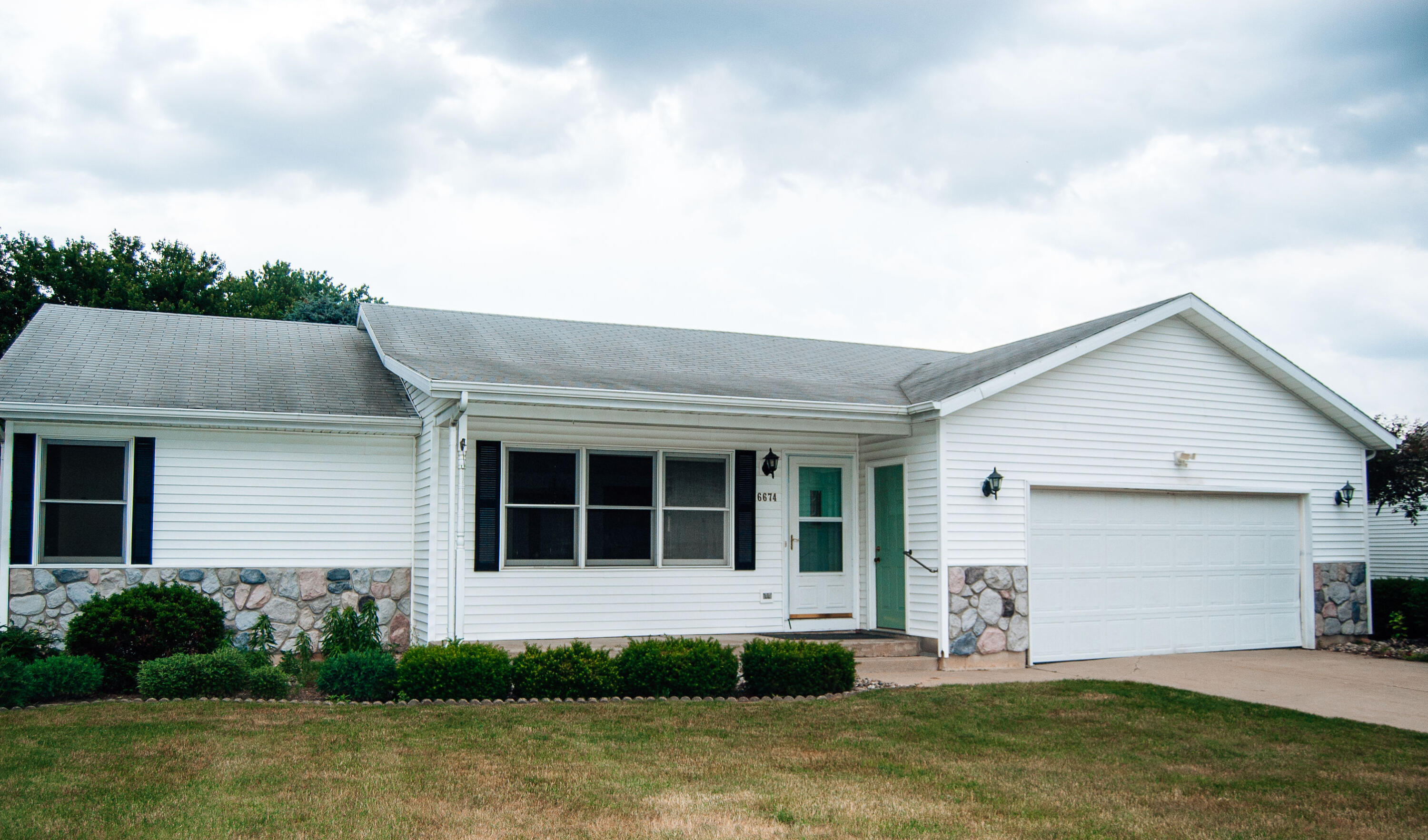 6674 Airfield Court SW Byron Center MI 49315