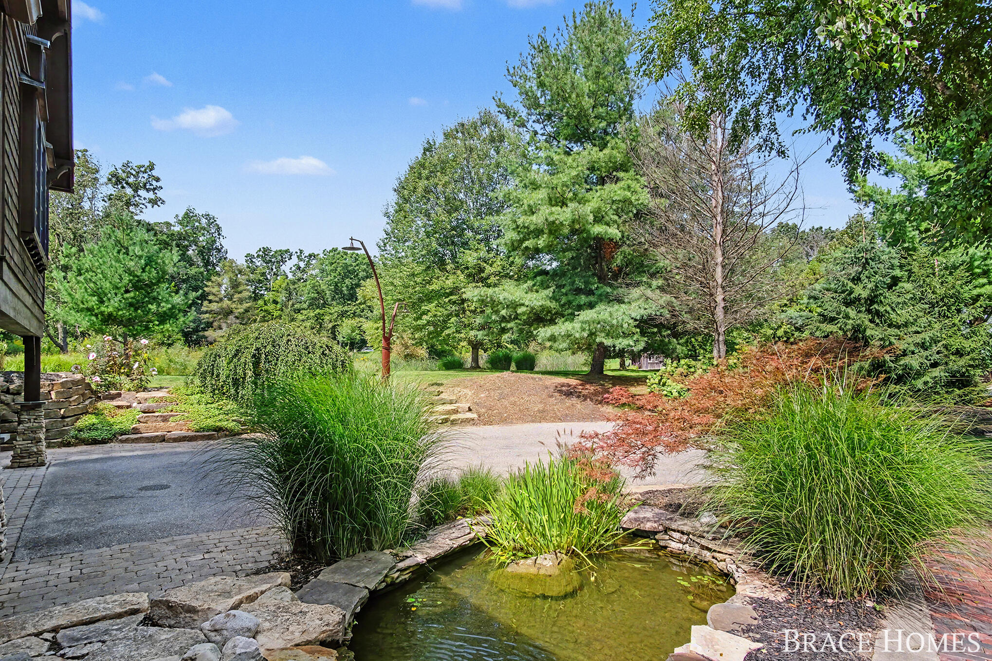 5501 Canyon River Drive NE Ada MI 49301