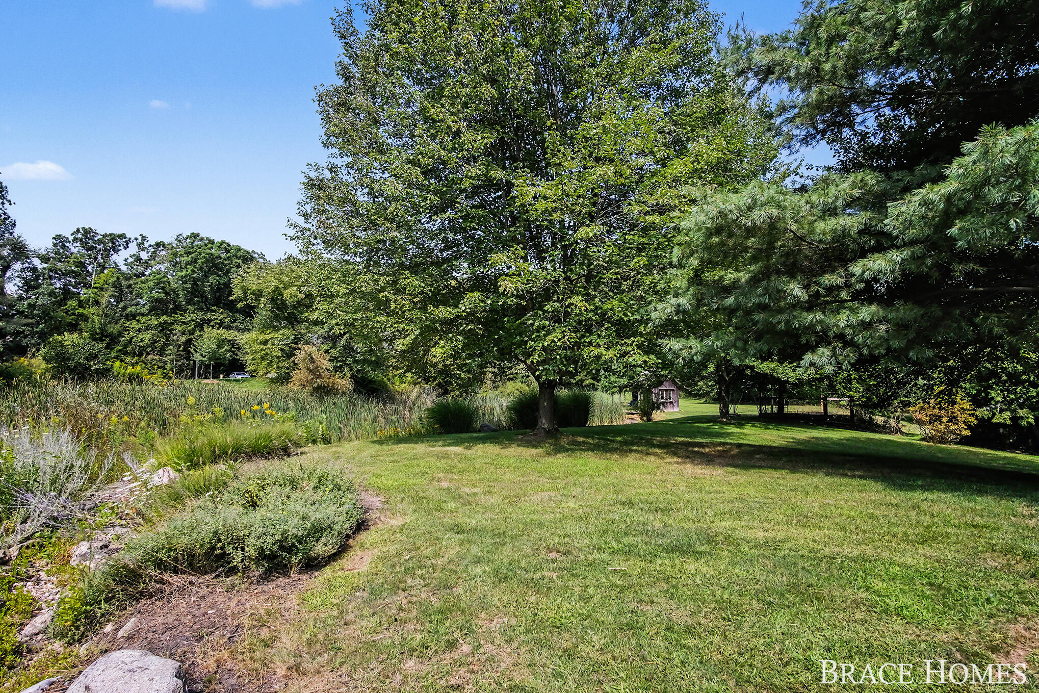5501 Canyon River Drive NE Ada MI 49301