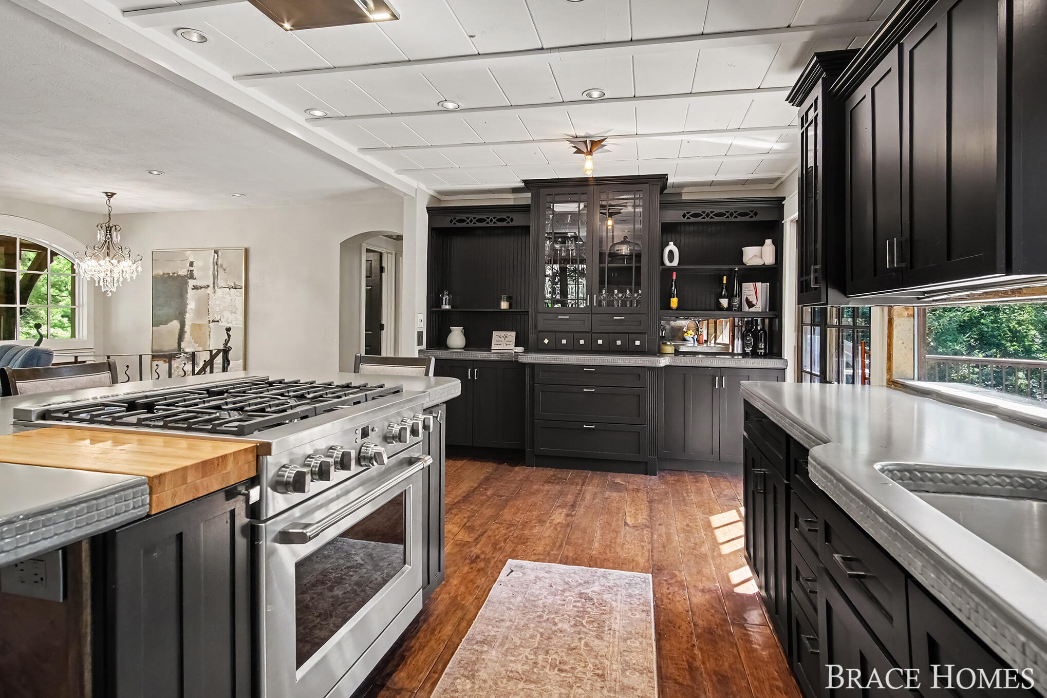5501 Canyon River Drive NE Ada MI 49301