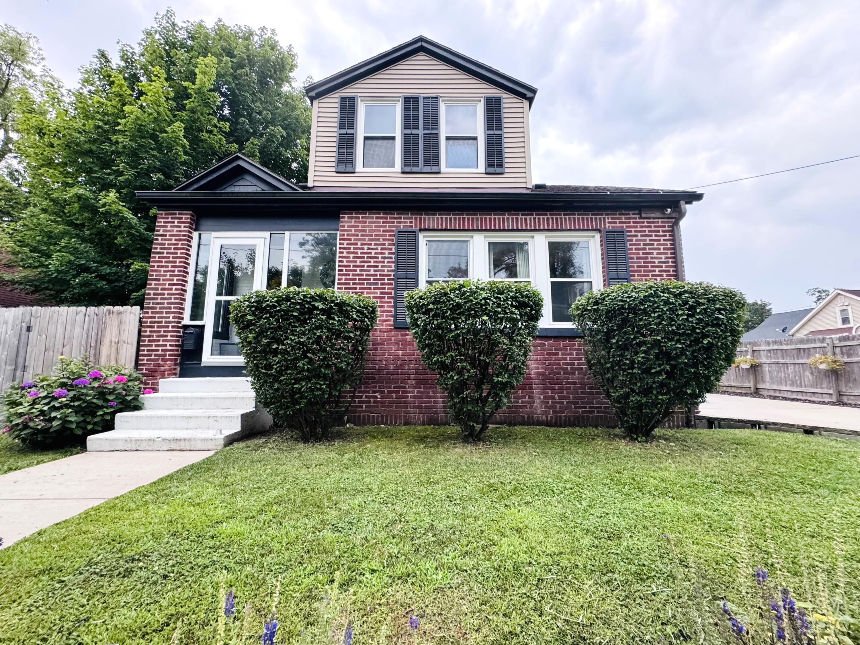 210 Emmons Street Niles MI 49120