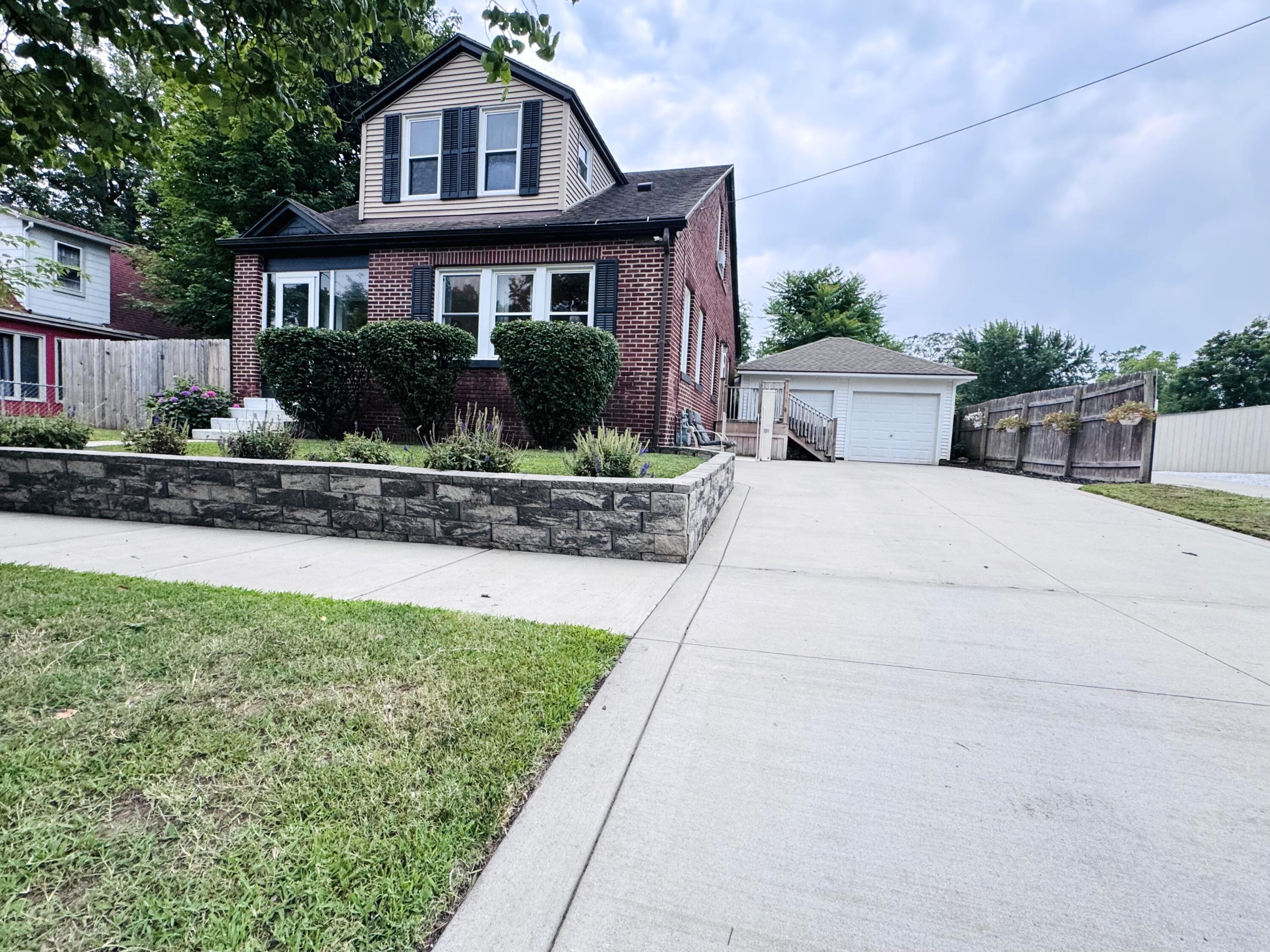 210 Emmons Street Niles MI 49120