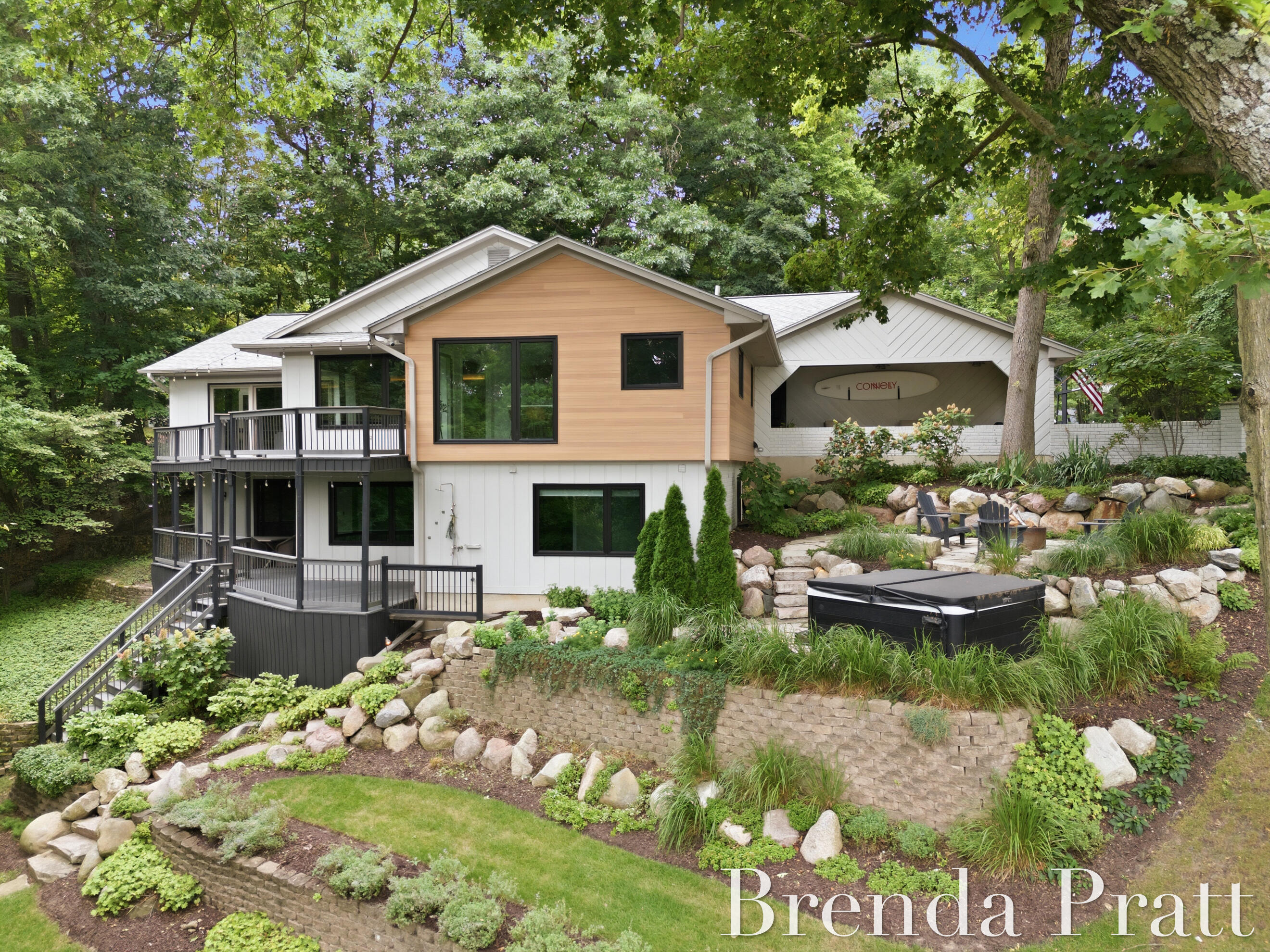 Grand Rapids MI, 3888 Goodwood Drive SE