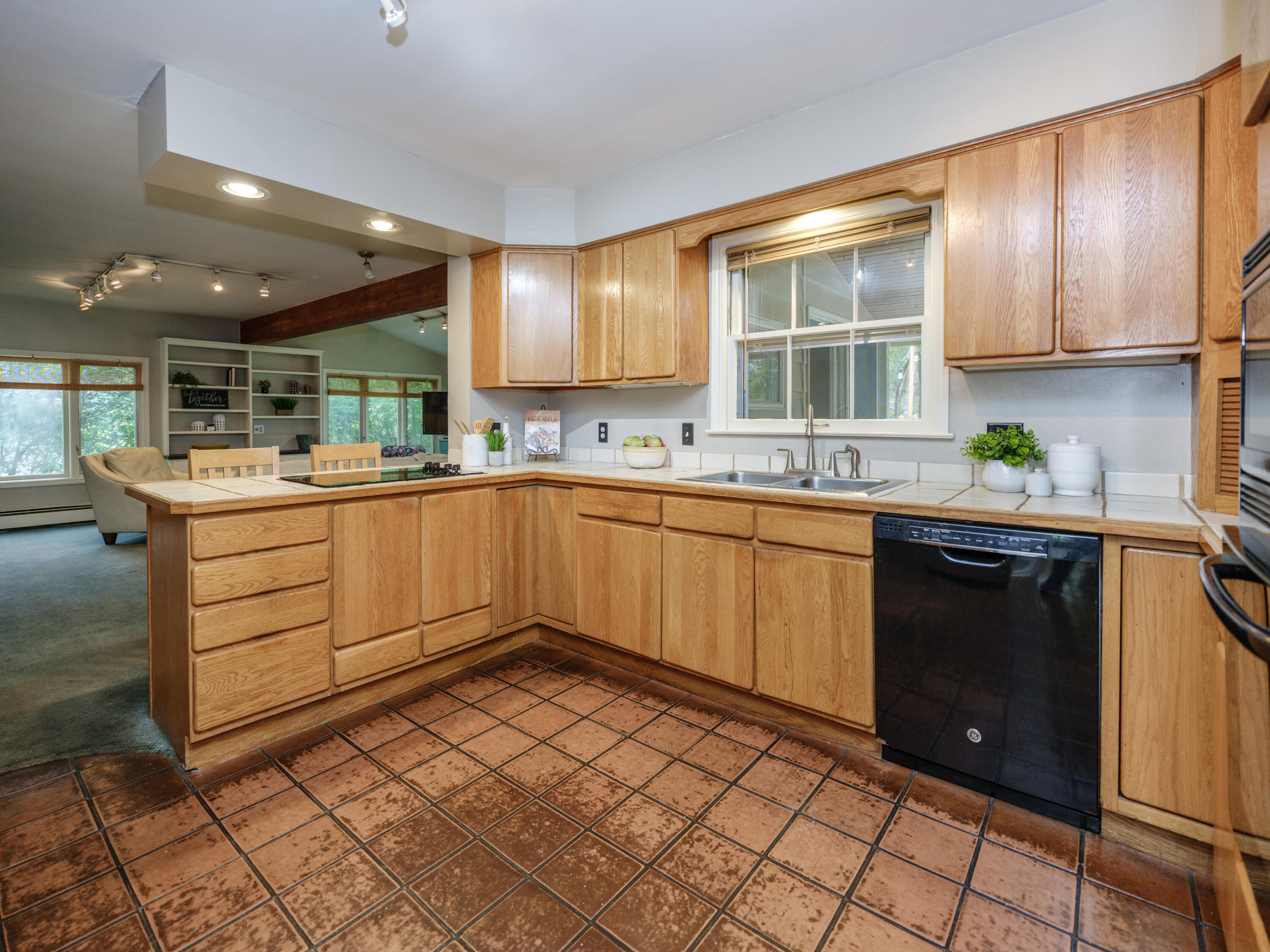 4323 Sunnybrook Drive Kalamazoo MI 49008