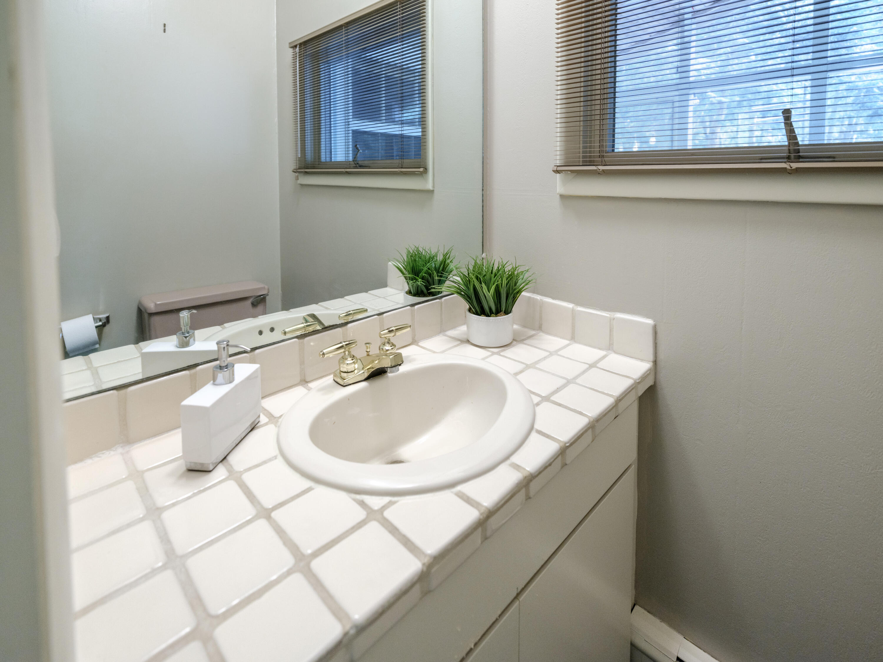 4323 Sunnybrook Drive Kalamazoo MI 49008