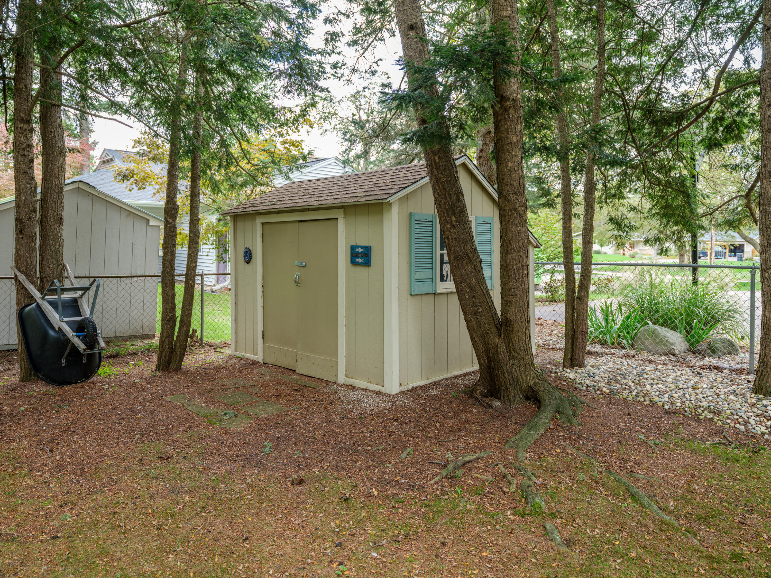 4323 Sunnybrook Drive Kalamazoo MI 49008