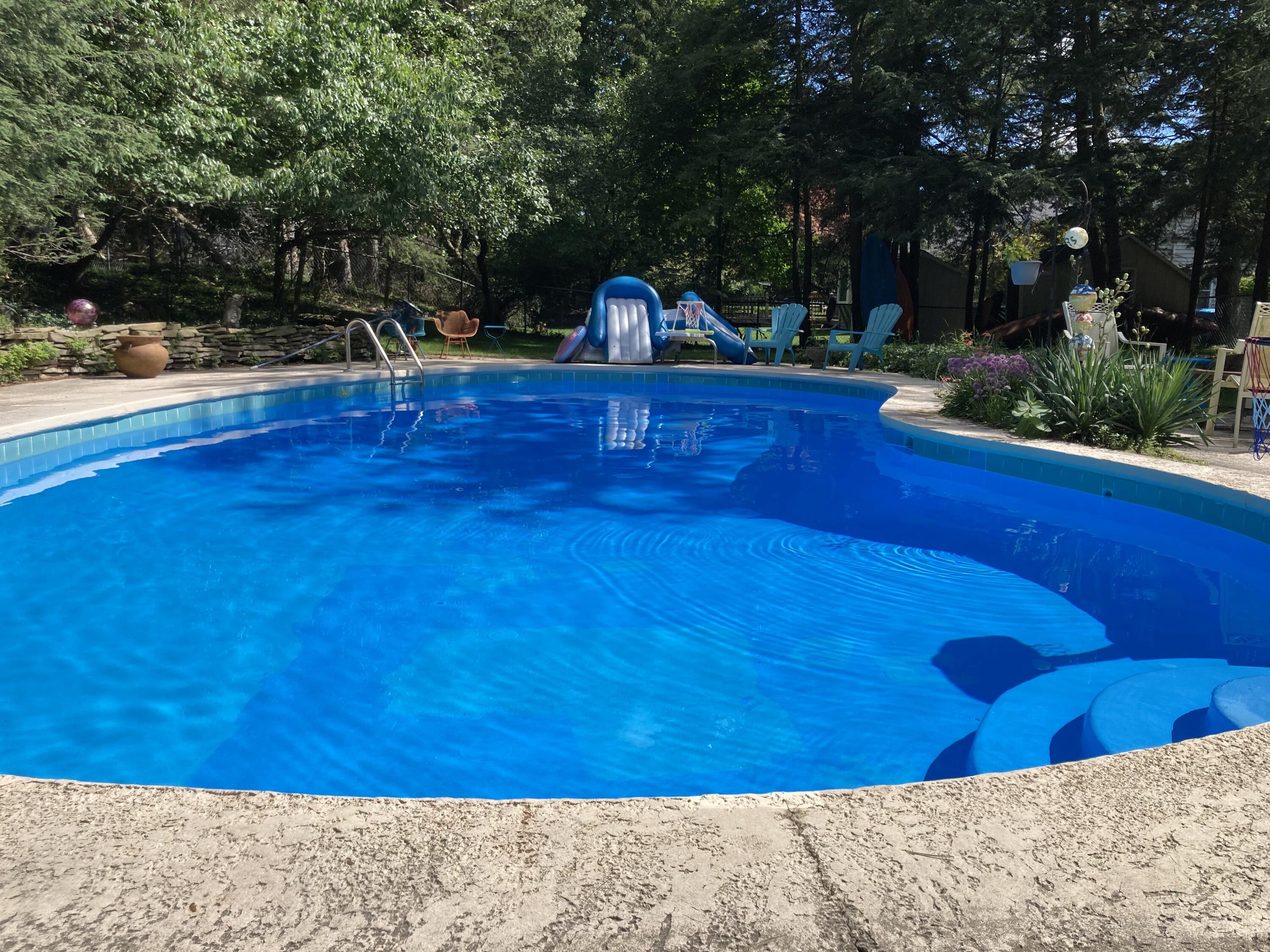 4323 Sunnybrook Drive Kalamazoo MI 49008