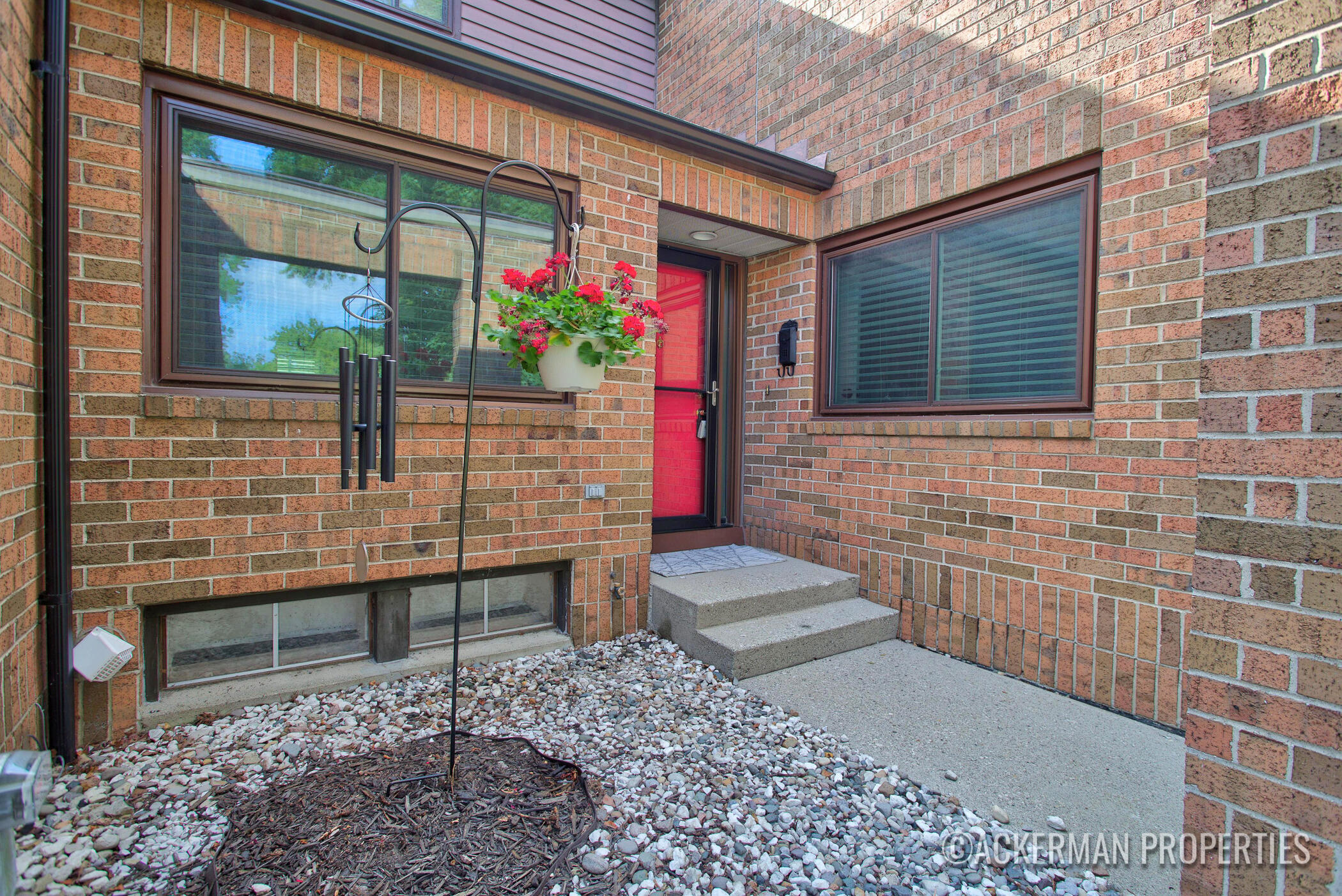 200 Heritage Commons Street SE Grand Rapids MI 49503