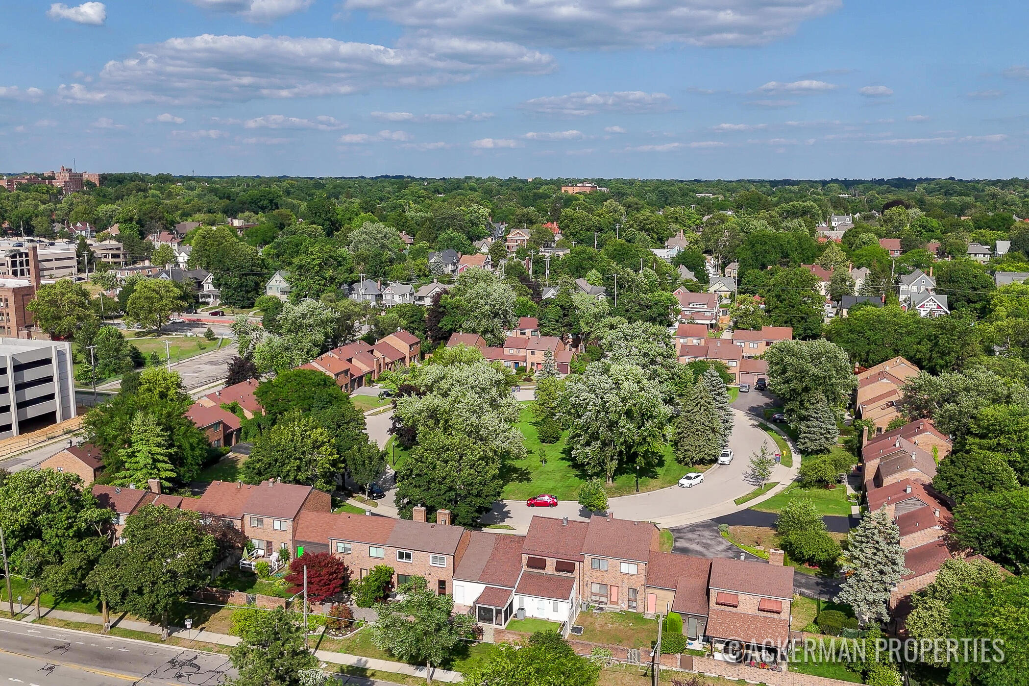 200 Heritage Commons Street SE Grand Rapids MI 49503