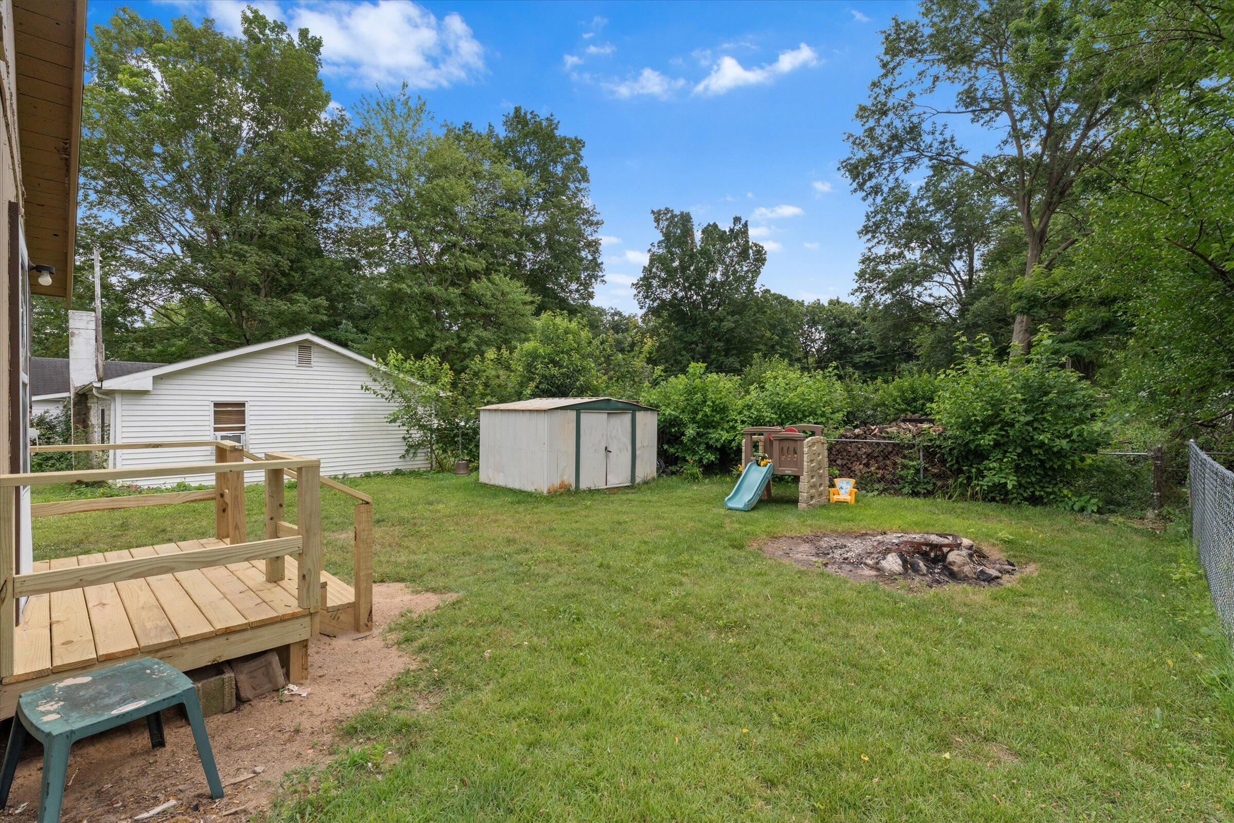 70324 Fairfield Drive Edwardsburg MI 49112