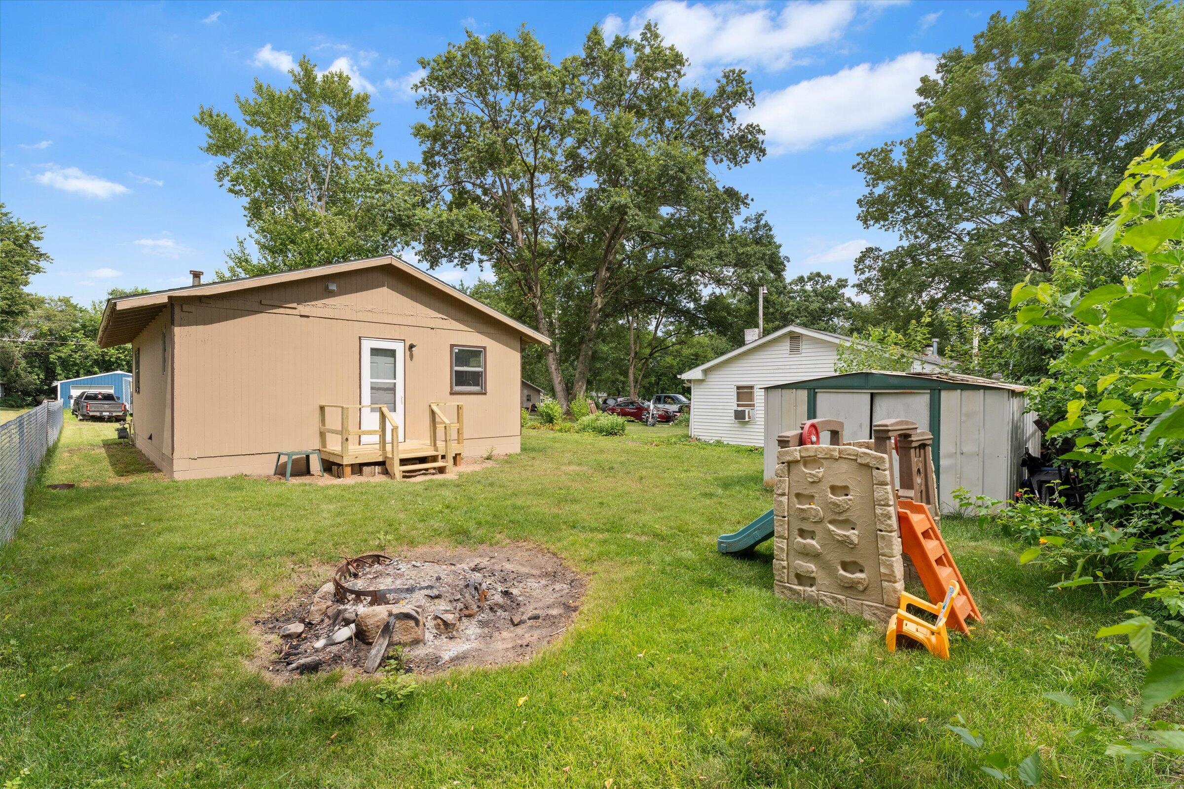 70324 Fairfield Drive Edwardsburg MI 49112
