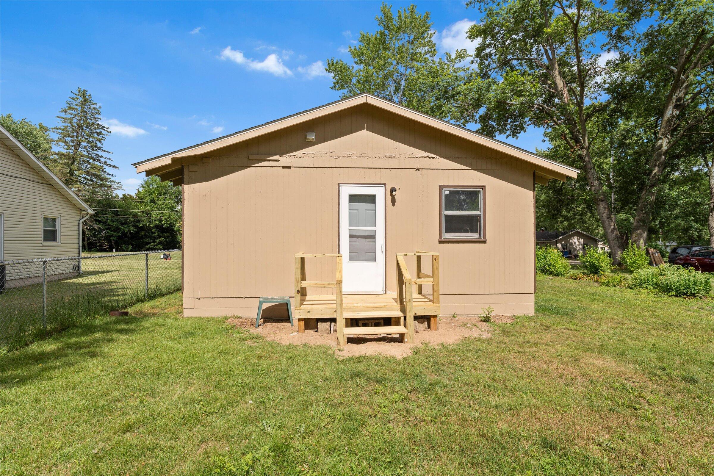 70324 Fairfield Drive Edwardsburg MI 49112