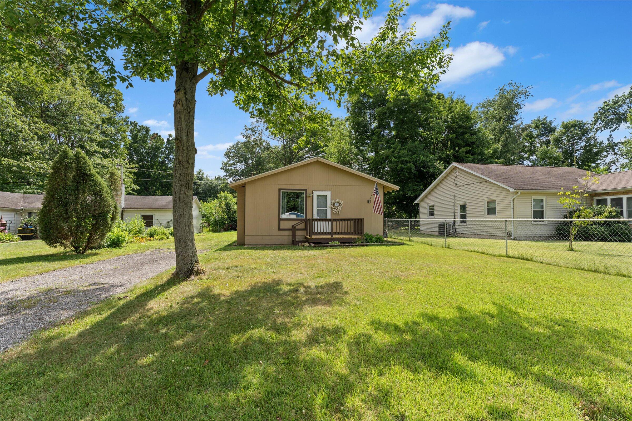 70324 Fairfield Drive Edwardsburg MI 49112