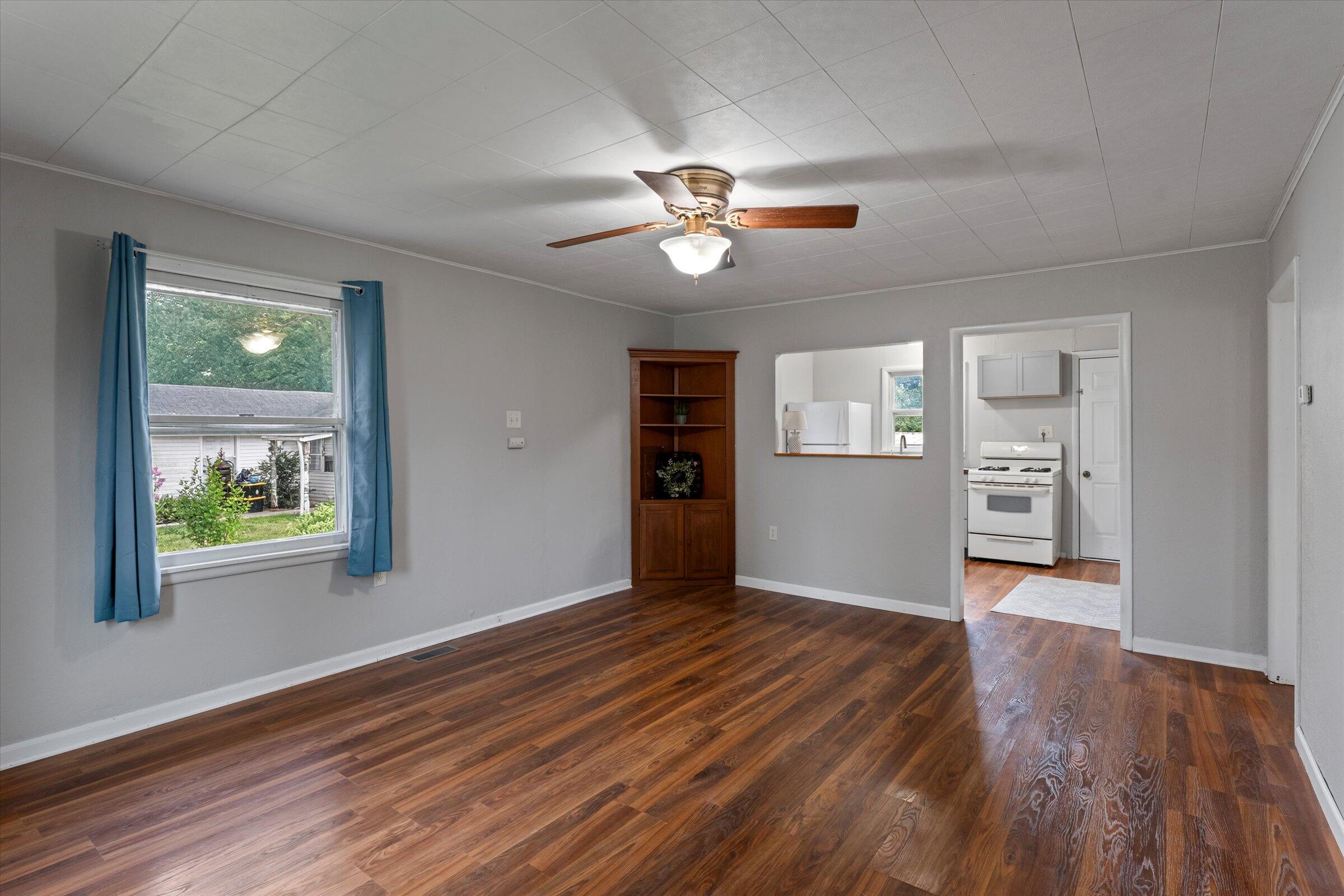 70324 Fairfield Drive Edwardsburg MI 49112