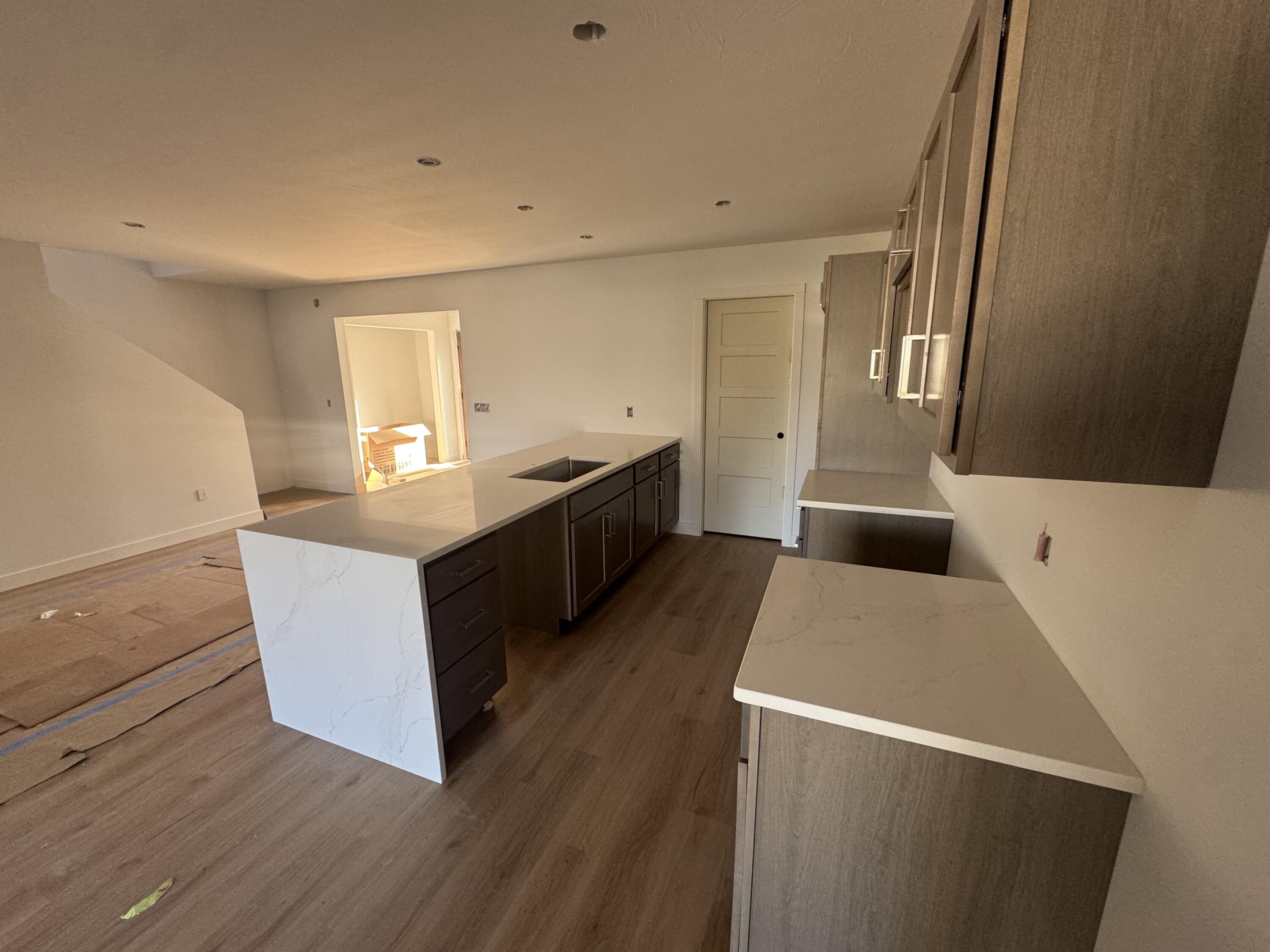 1125 W Grand Avenue Muskegon MI 49441