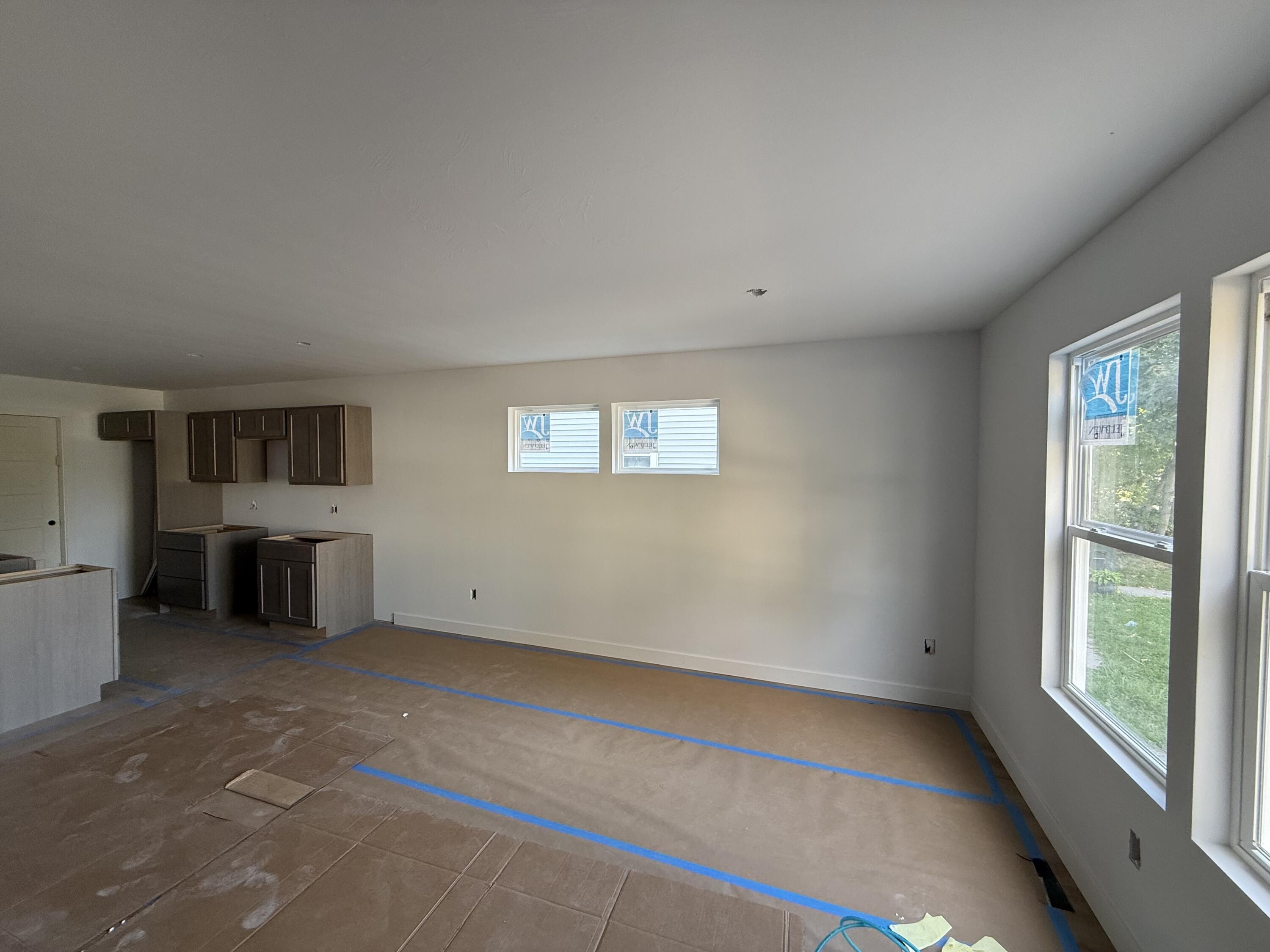 1125 W Grand Avenue Muskegon MI 49441