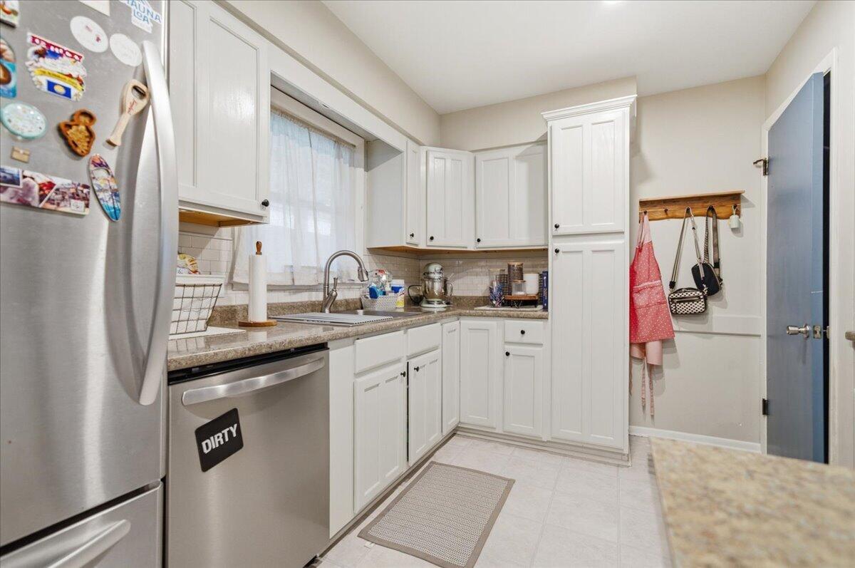 408 Waverly Drive Benton Harbor MI 49022
