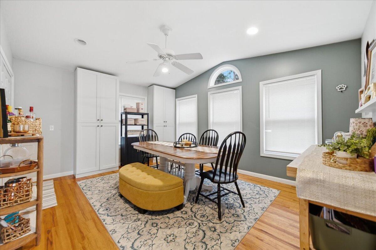 408 Waverly Drive Benton Harbor MI 49022