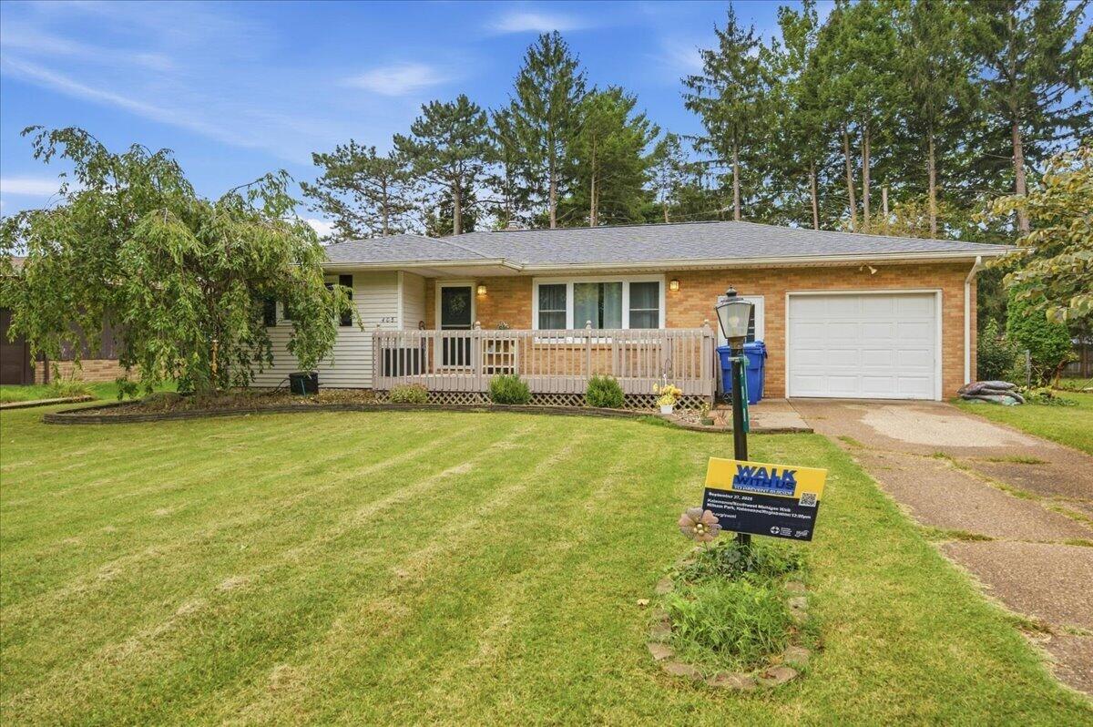 408 Waverly Drive Benton Harbor MI 49022