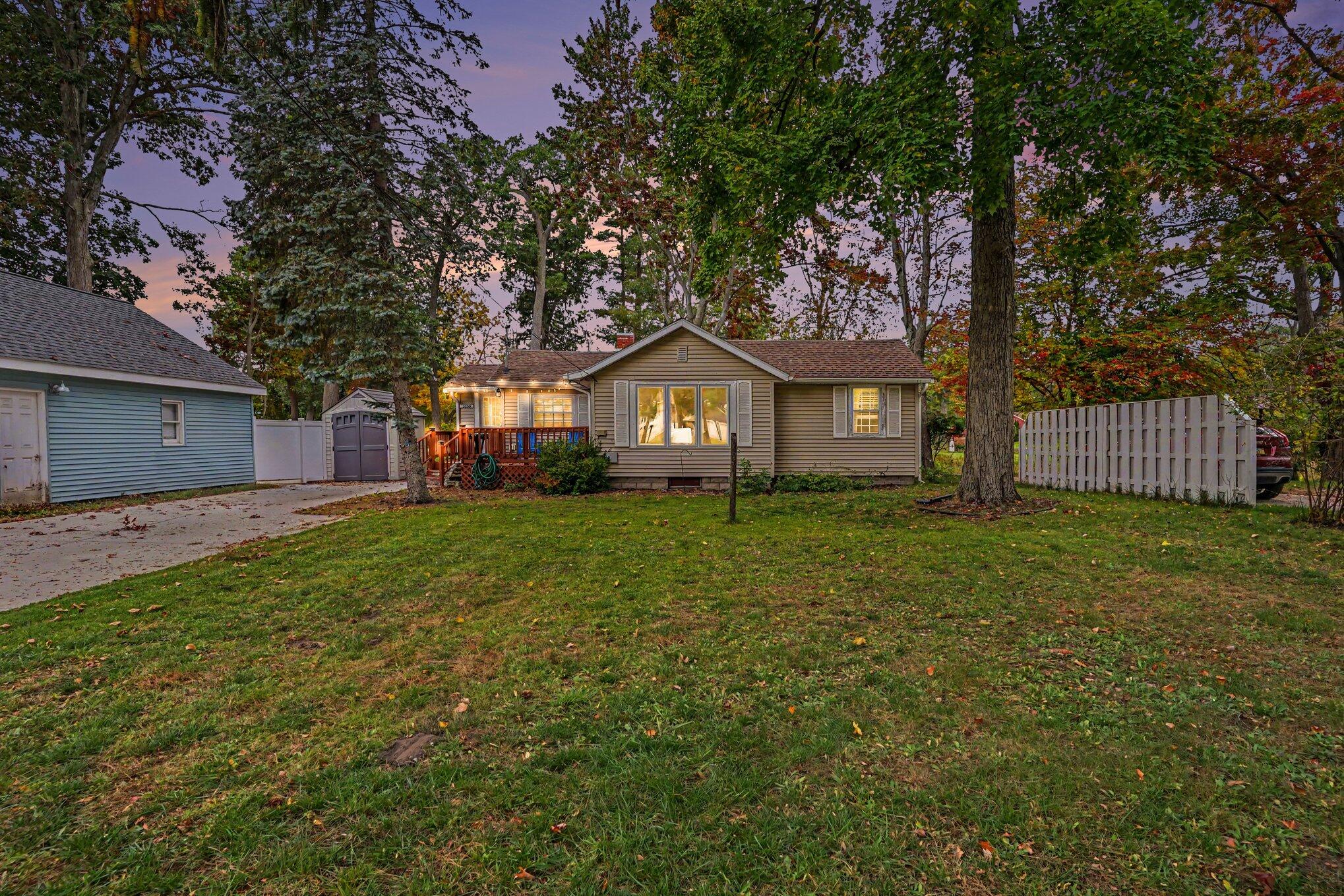 2699 Memorial Drive Muskegon MI 49445