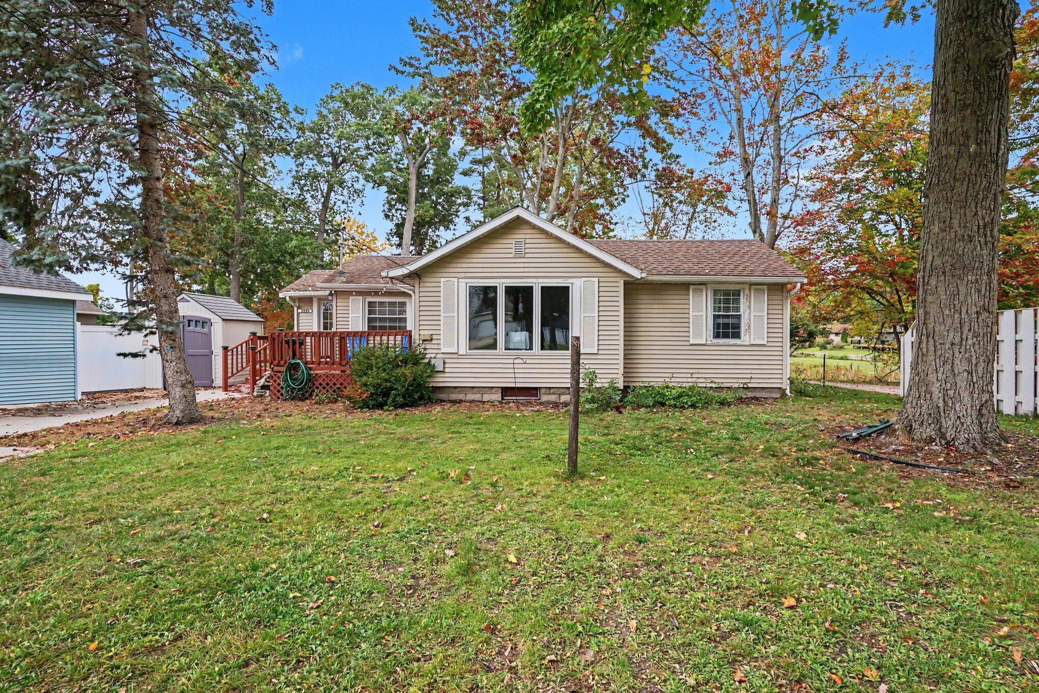 2699 Memorial Drive Muskegon MI 49445