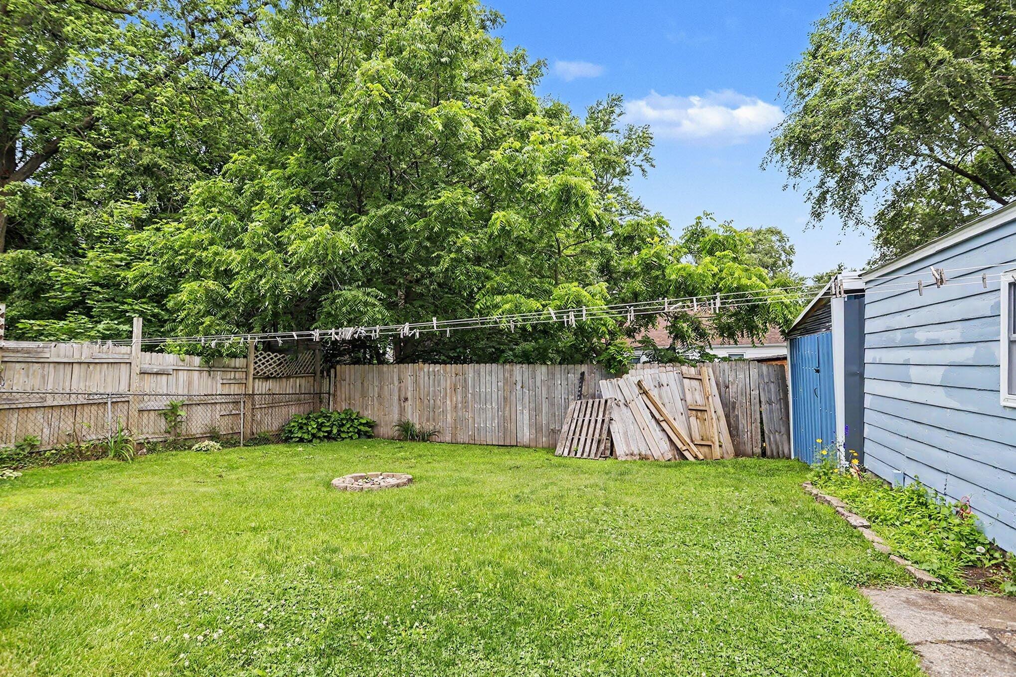 1231 Bronx Avenue Kalamazoo MI 49048