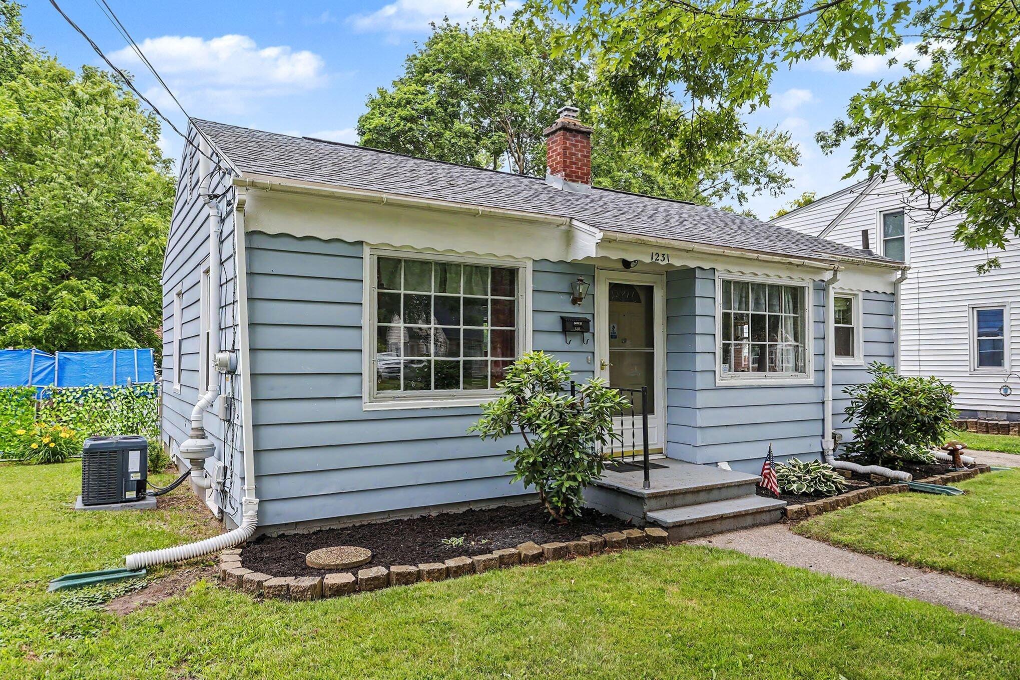 1231 Bronx Avenue Kalamazoo MI 49048