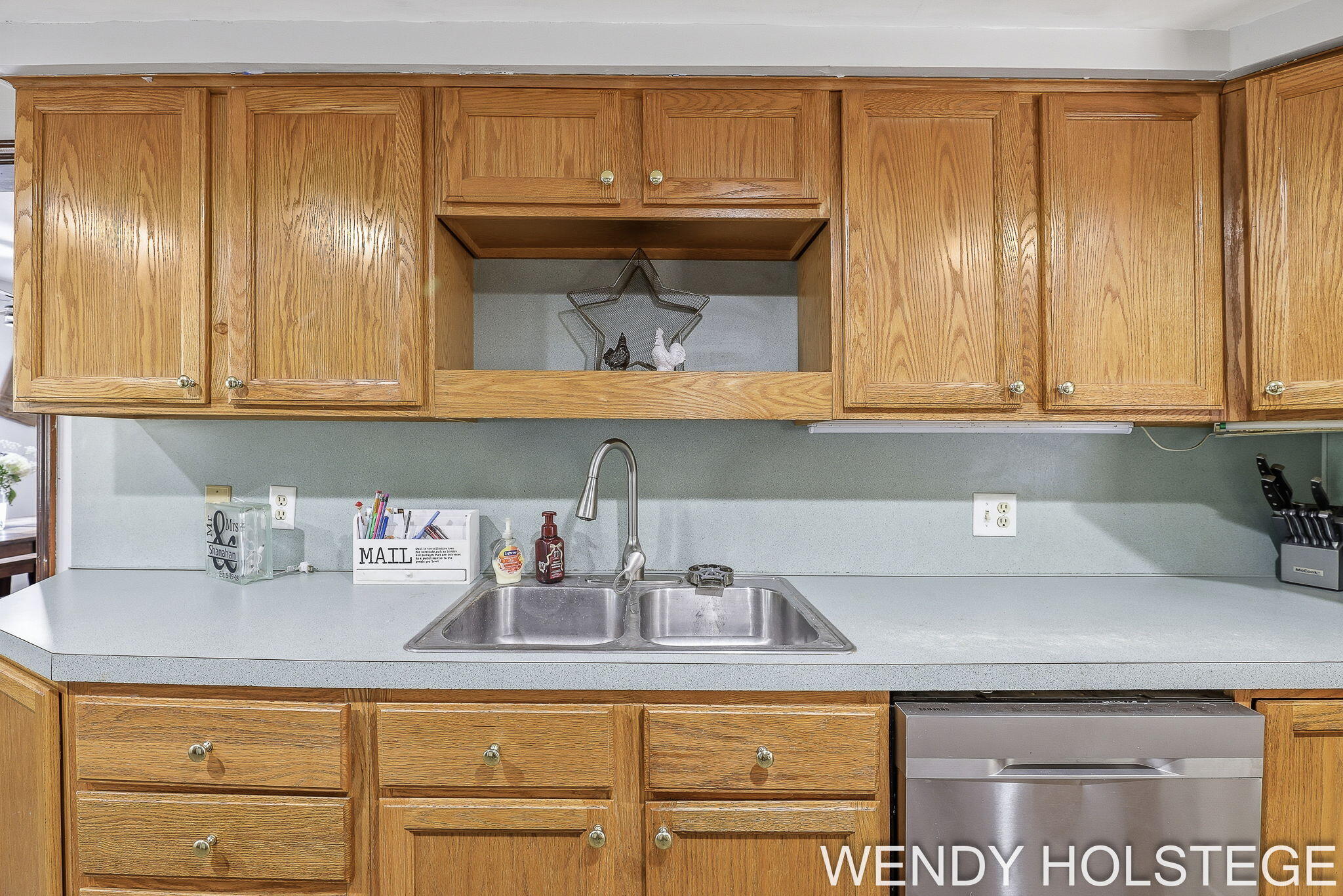 4744 Burton Street SE Grand Rapids MI 49546