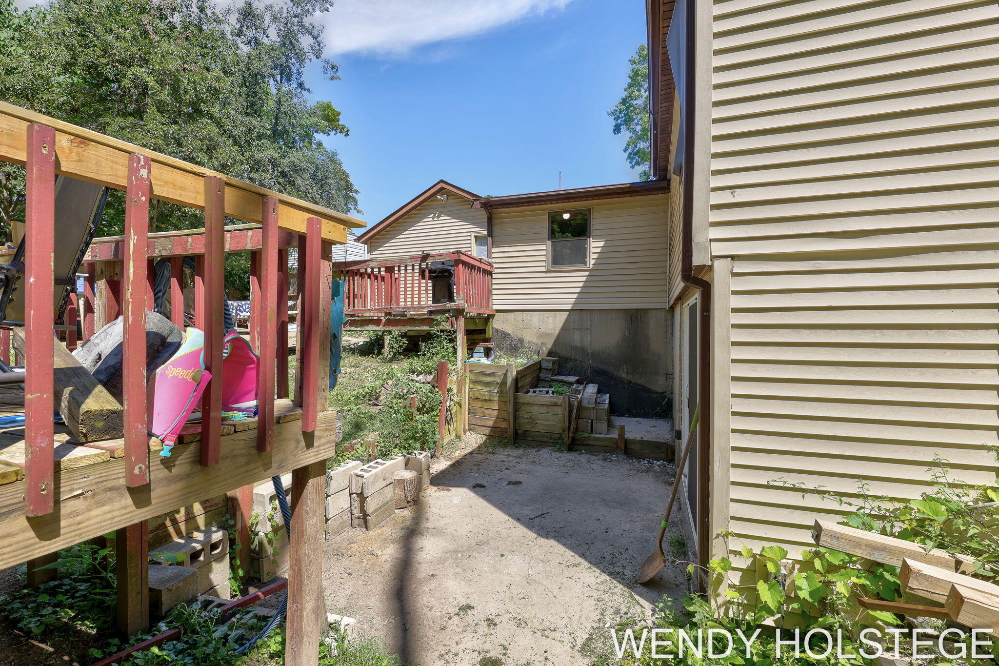 4744 Burton Street SE Grand Rapids MI 49546