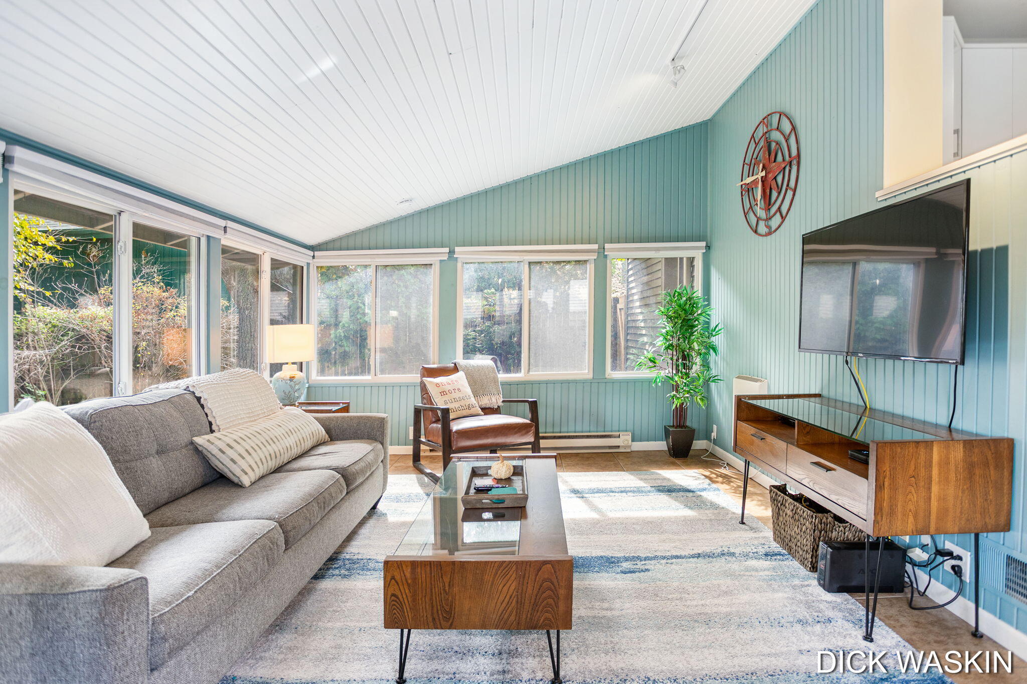 43 Ellis Street Douglas MI 49406