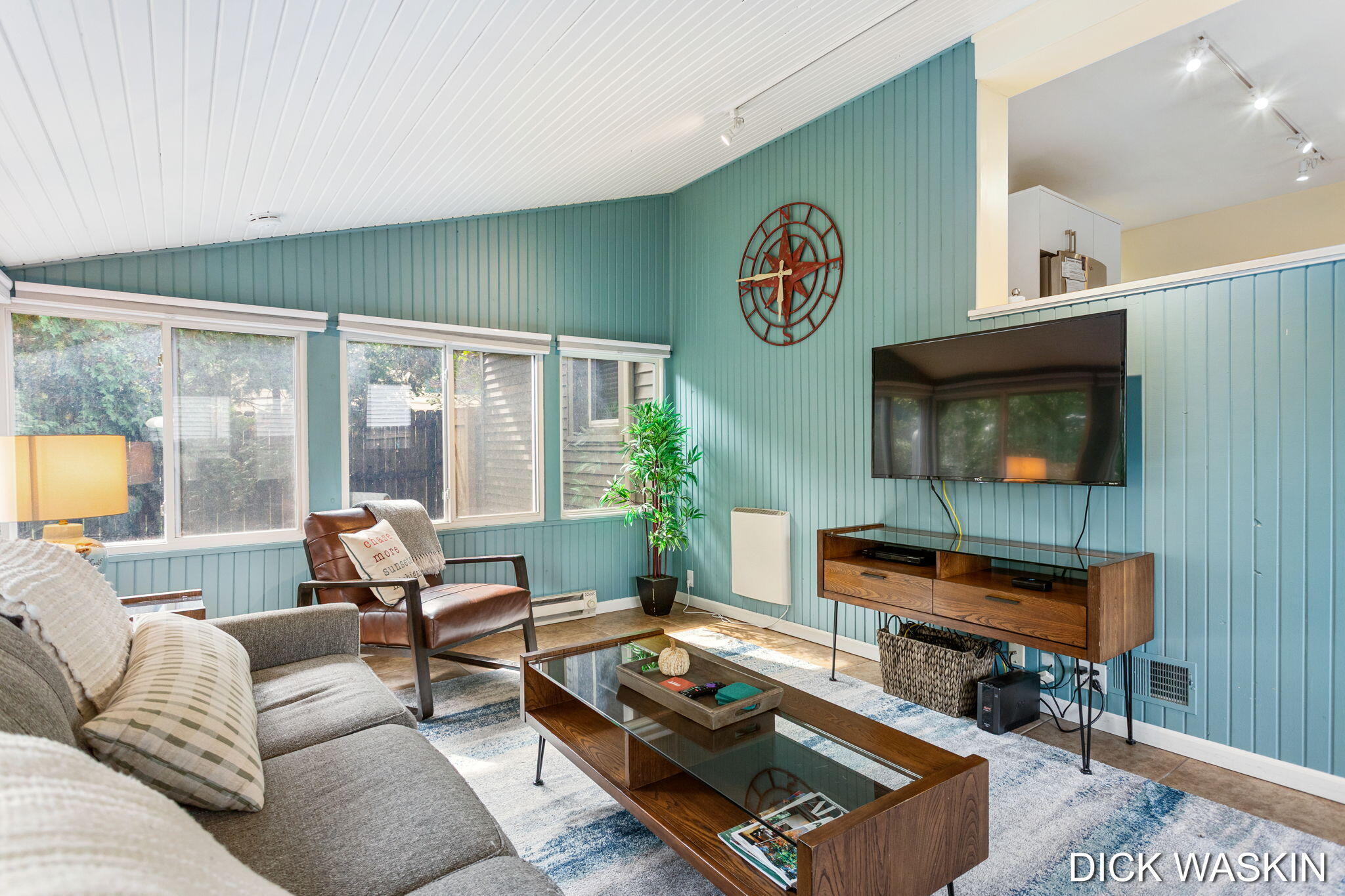 43 Ellis Street Douglas MI 49406