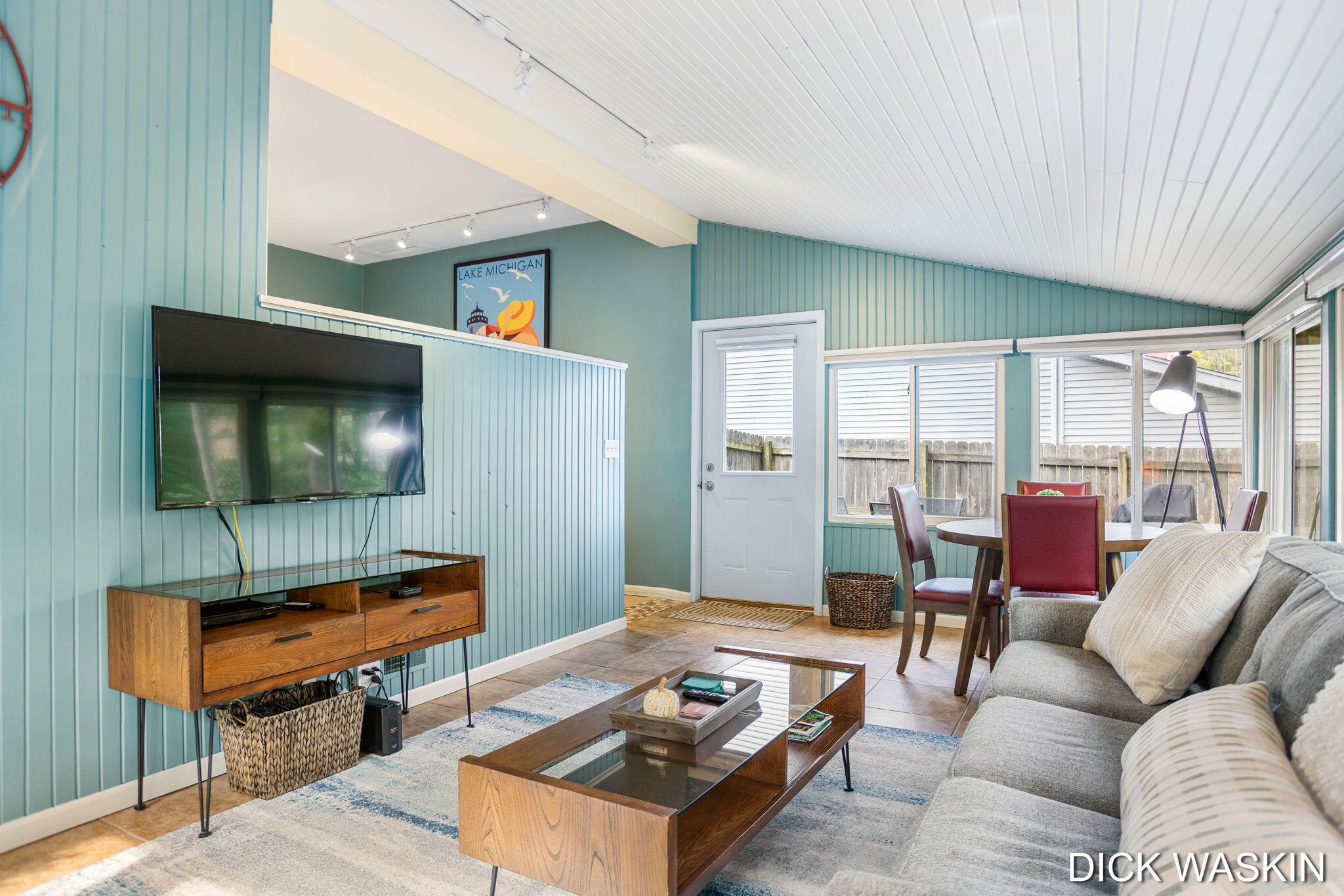 43 Ellis Street Douglas MI 49406