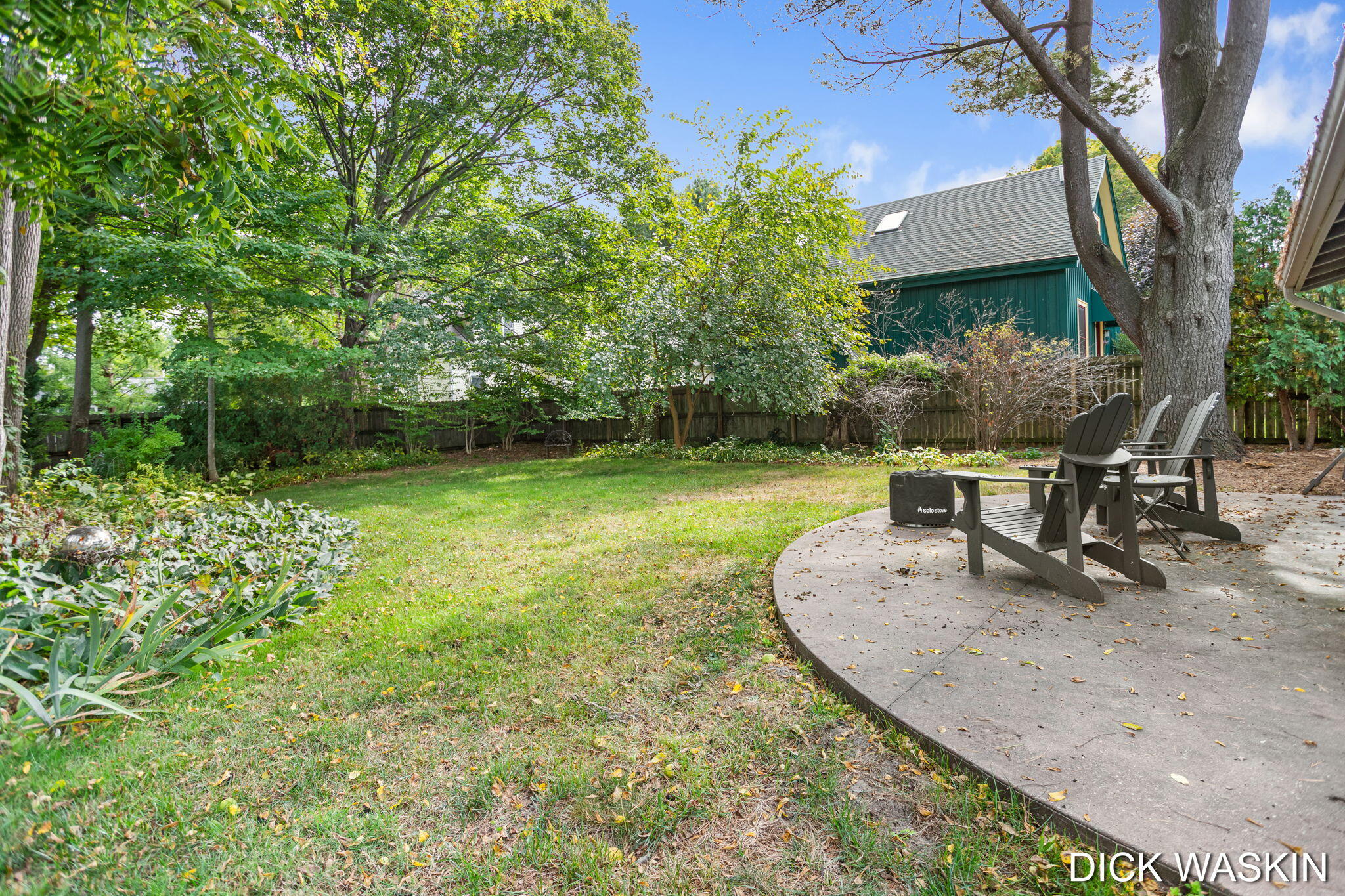 43 Ellis Street Douglas MI 49406