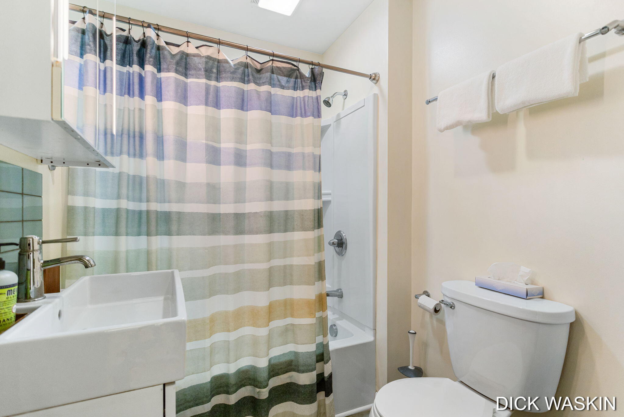 43 Ellis Street Douglas MI 49406