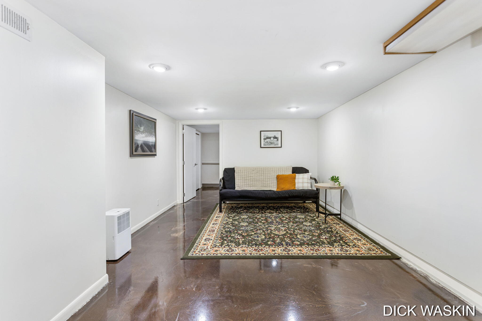 43 Ellis Street Douglas MI 49406