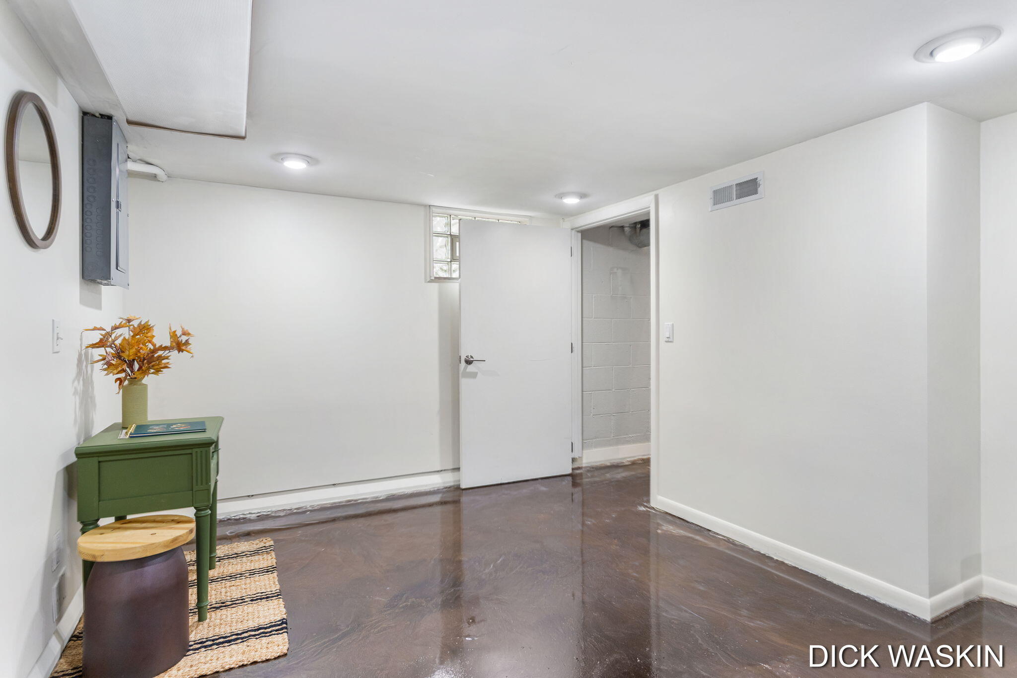 43 Ellis Street Douglas MI 49406