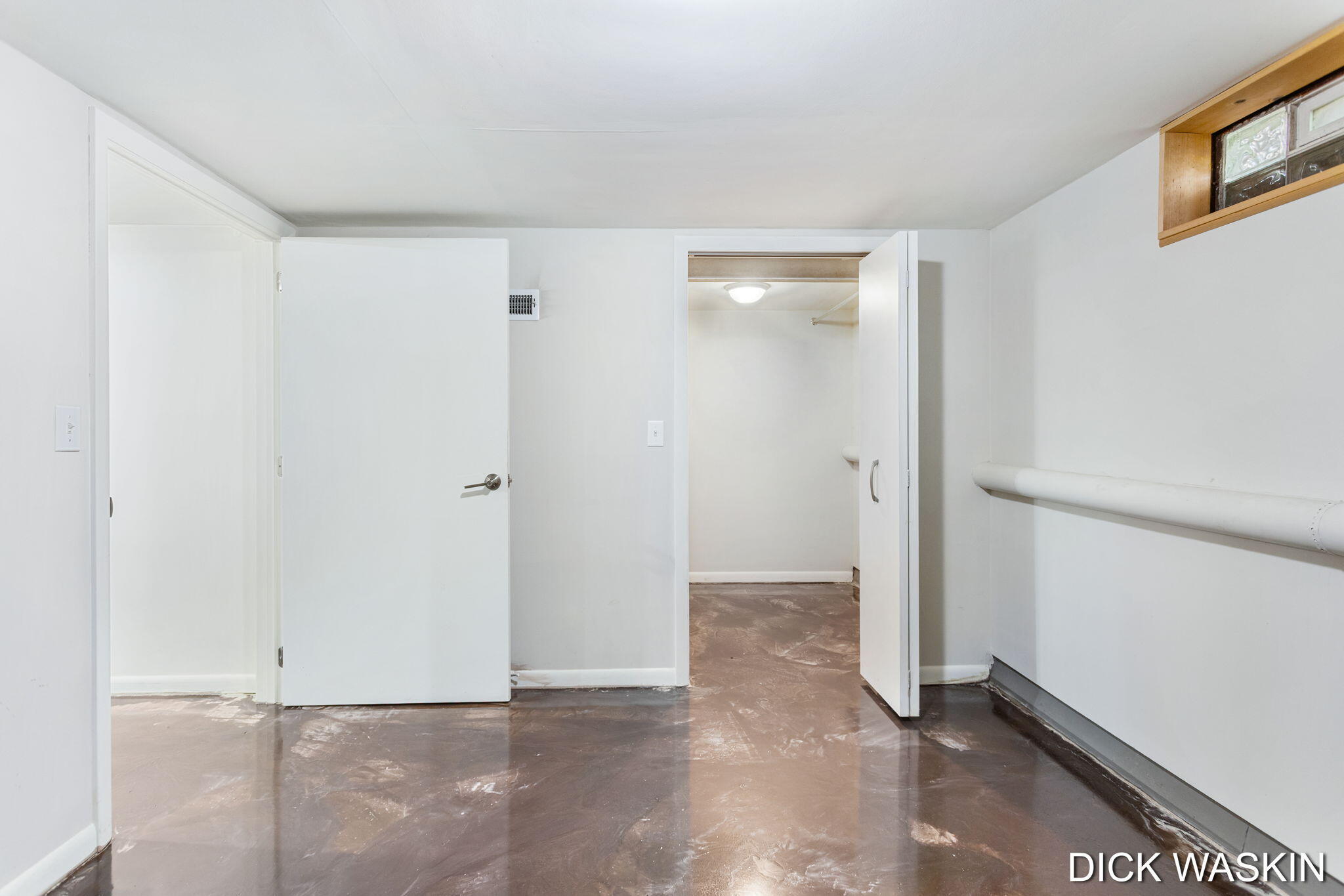 43 Ellis Street Douglas MI 49406