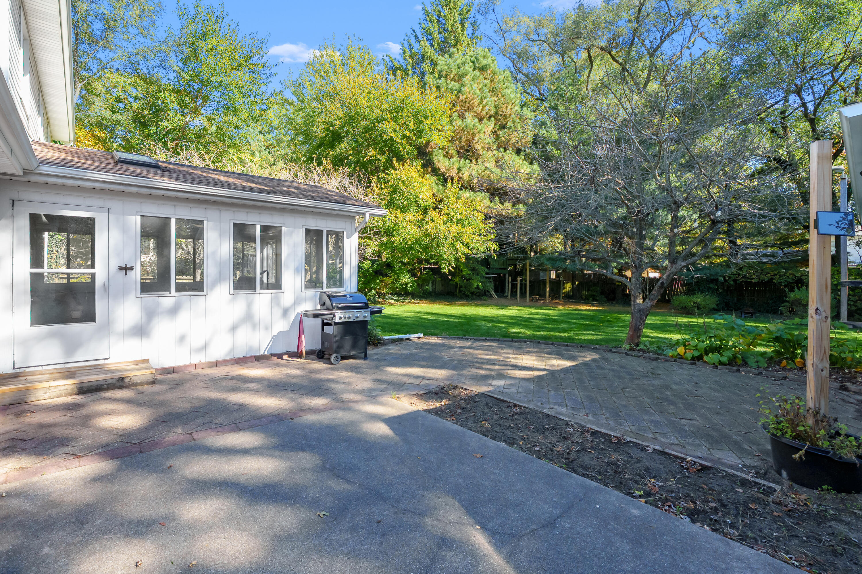 6725 Pleasantview Drive Portage MI 49024