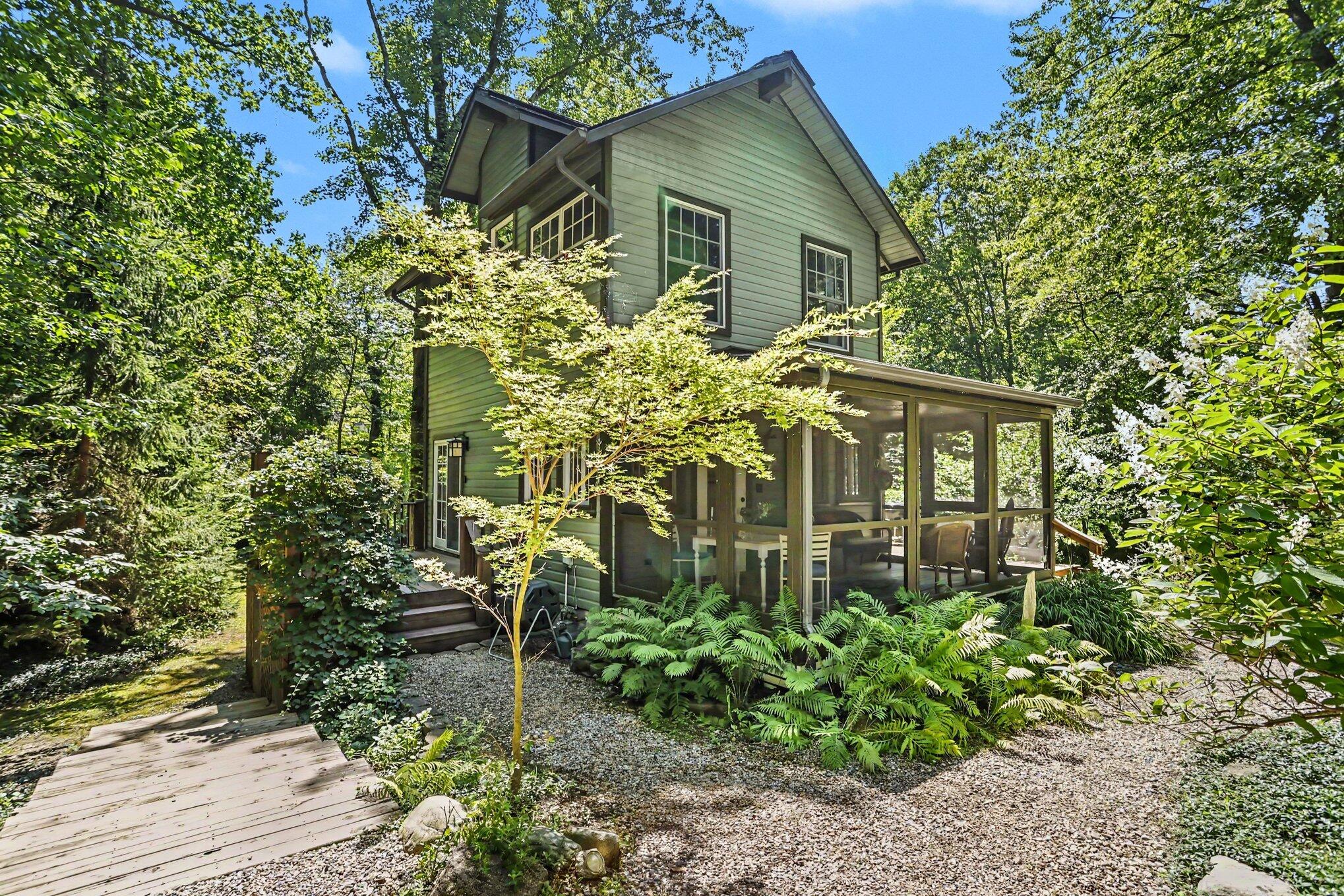 6650 Pine Lane Sawyer MI 49125