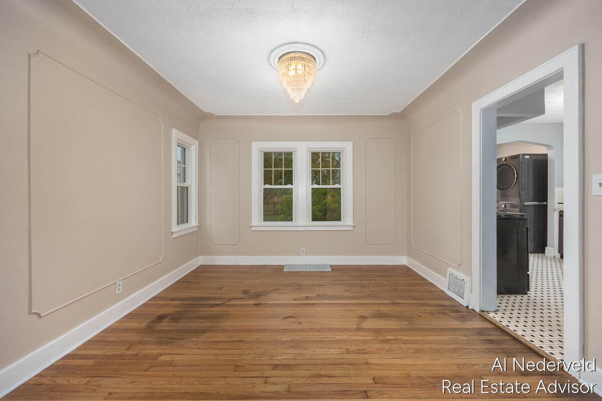 2457 Godwin Avenue SE Grand Rapids MI 49507