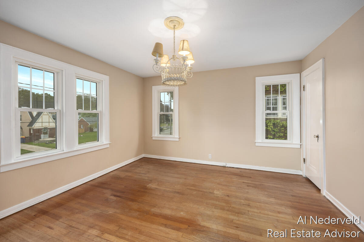 2457 Godwin Avenue SE Grand Rapids MI 49507